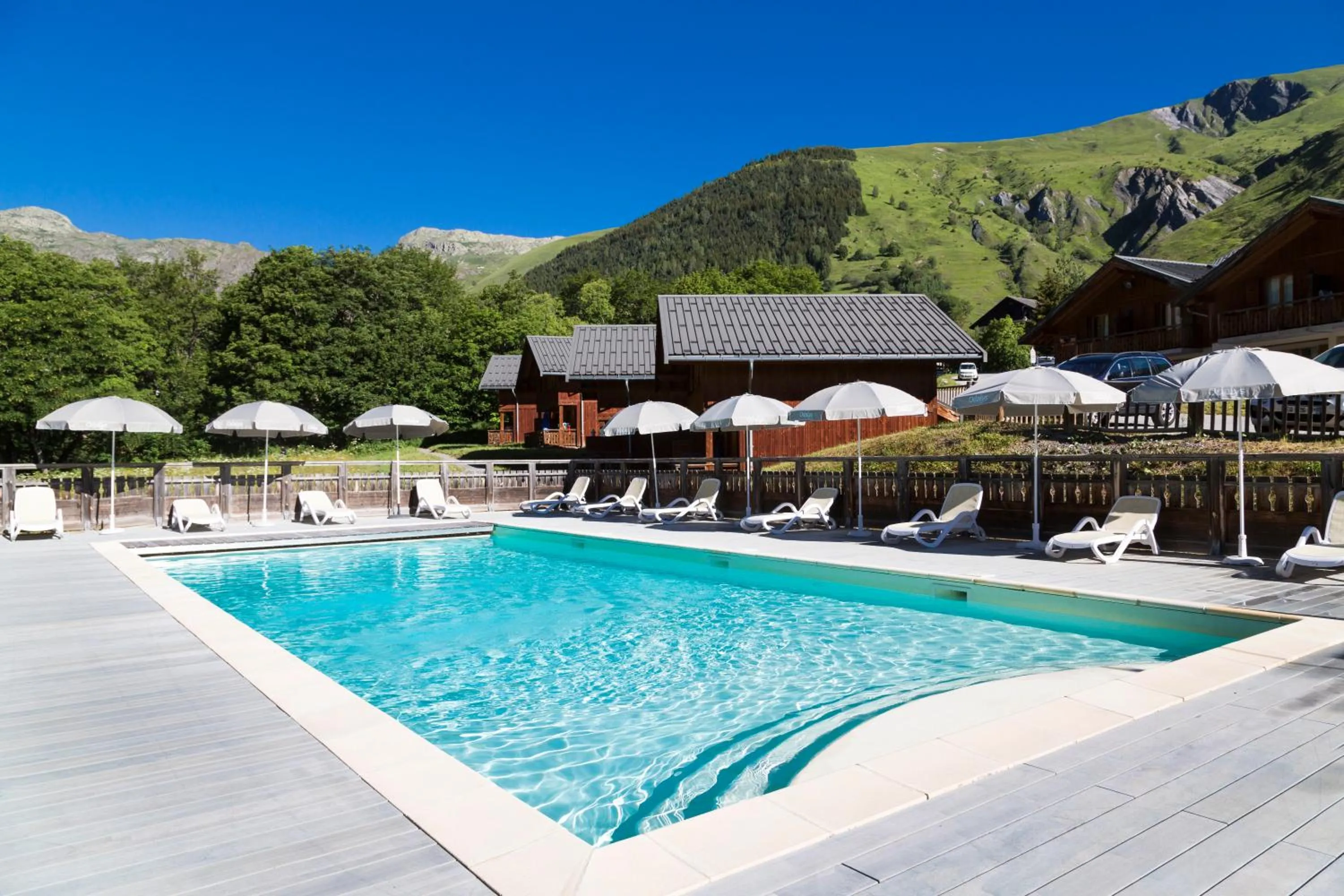 Swimming pool in Résidence Odalys Les Chalets de l'Arvan II