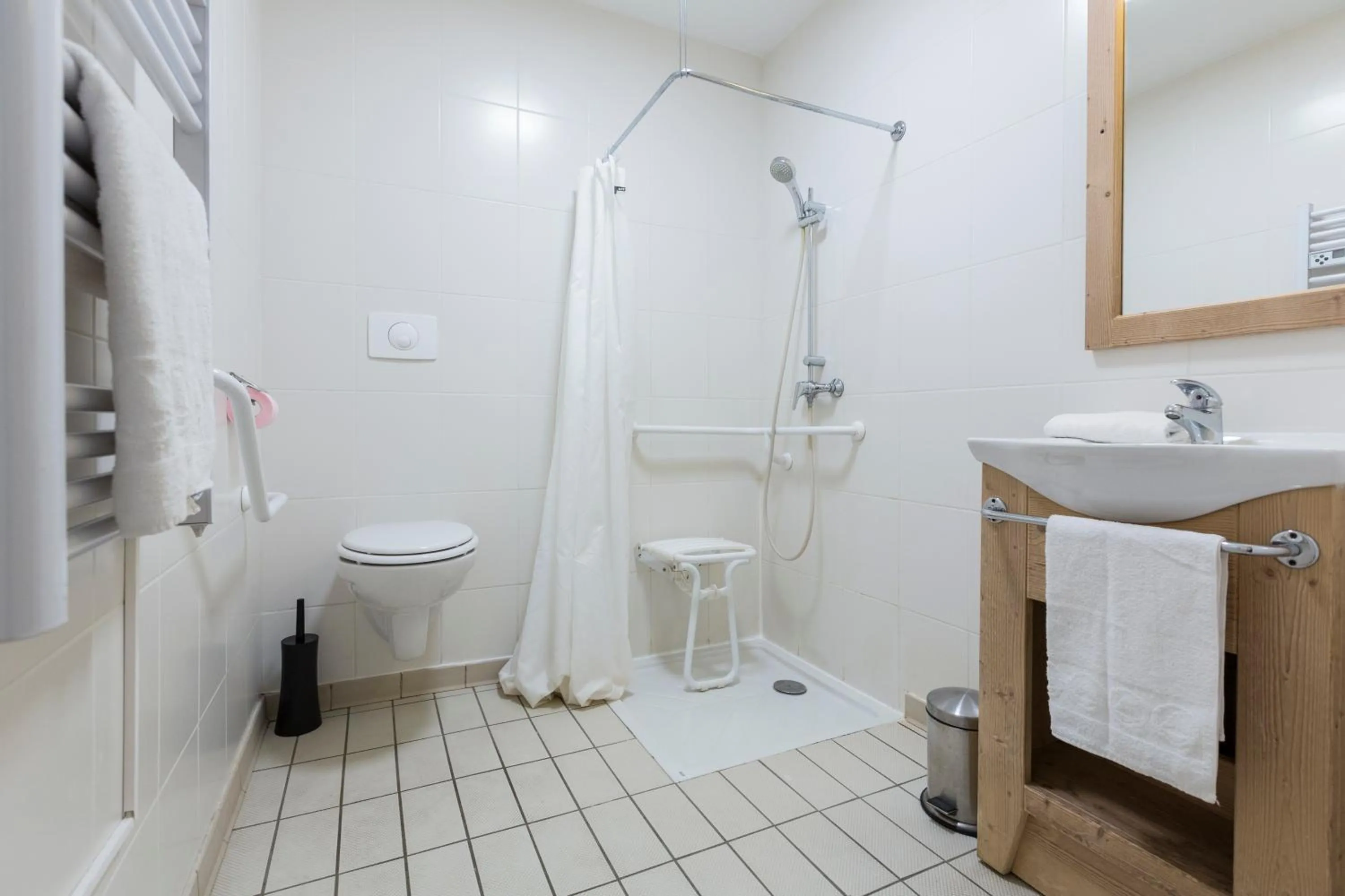 Bathroom in Résidence Odalys Les Chalets de l'Arvan II