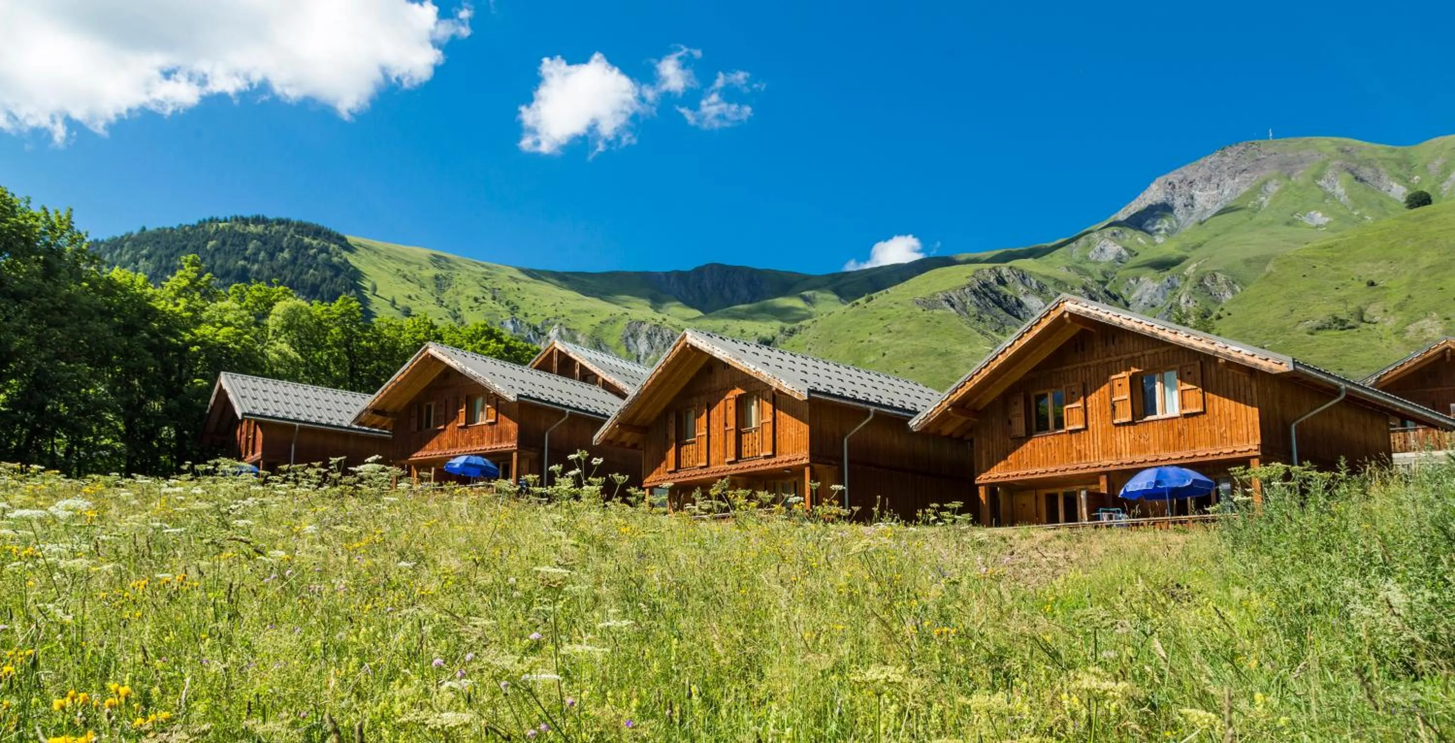 Property building in Résidence Odalys Les Chalets de l'Arvan II