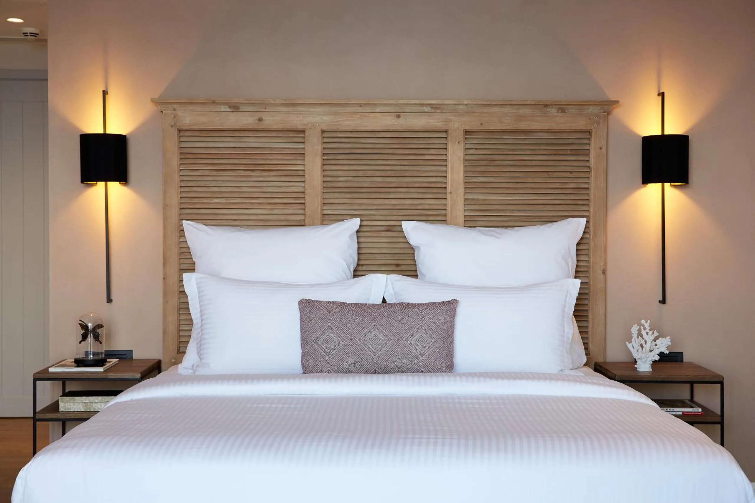 Bedroom, Bed in Nido, Mar-Bella Collection an SLH hotel