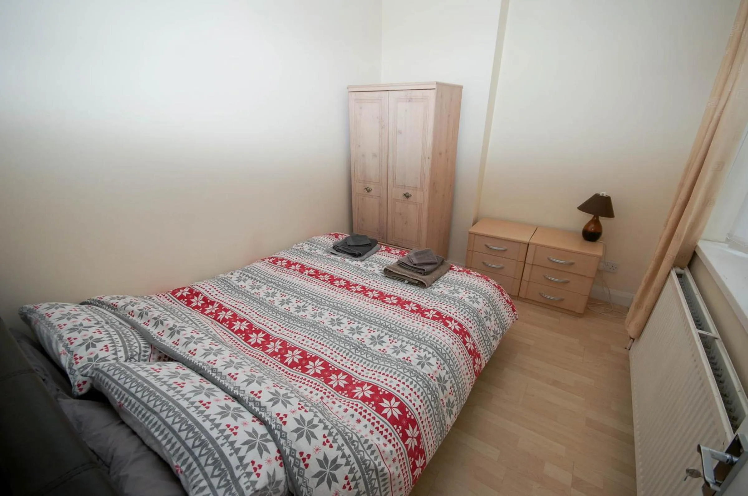 Bedroom, Bed in MARLEY MANSIONS APARTMENT - Clarendon