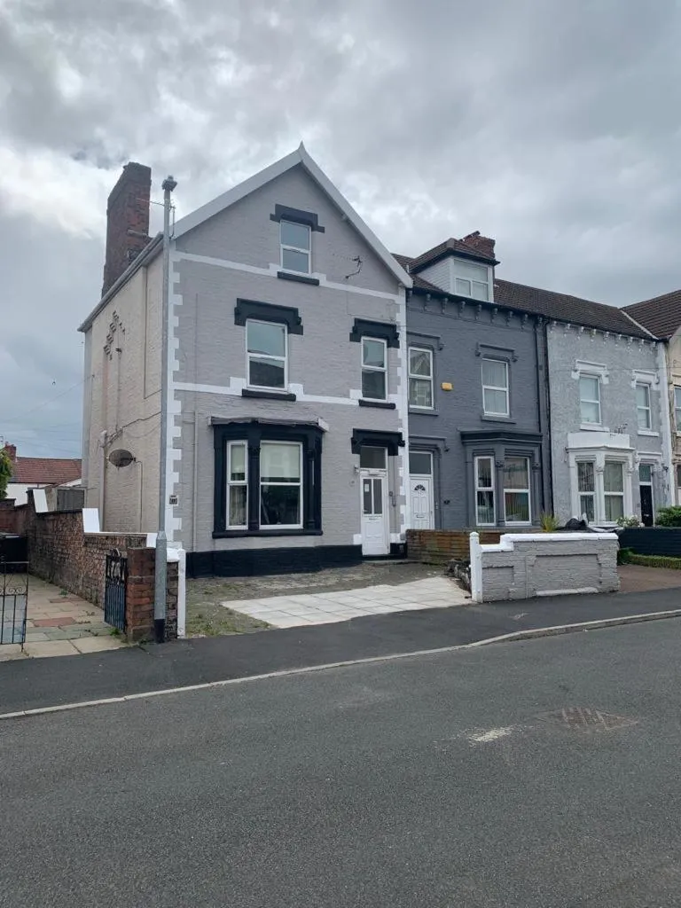 MARLEY MANSIONS APARTMENT - Clarendon