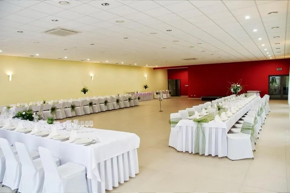 Banquet/Function facilities in Vistula Hotel