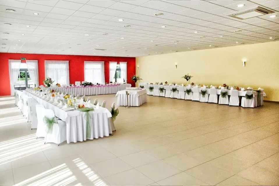 Banquet/Function facilities in Vistula Hotel