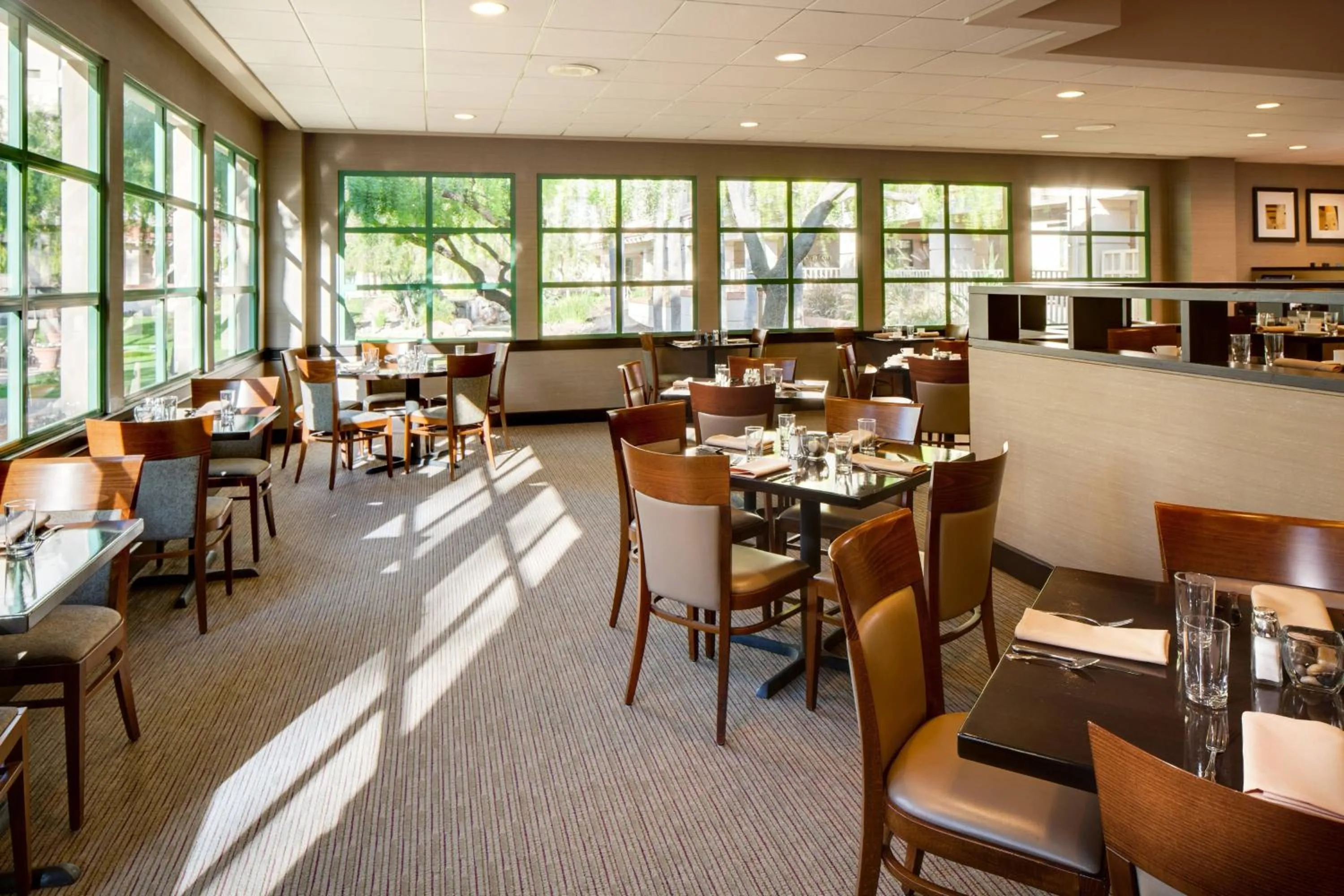Restaurant/places to eat in Sheraton San Jose Silicon Valley