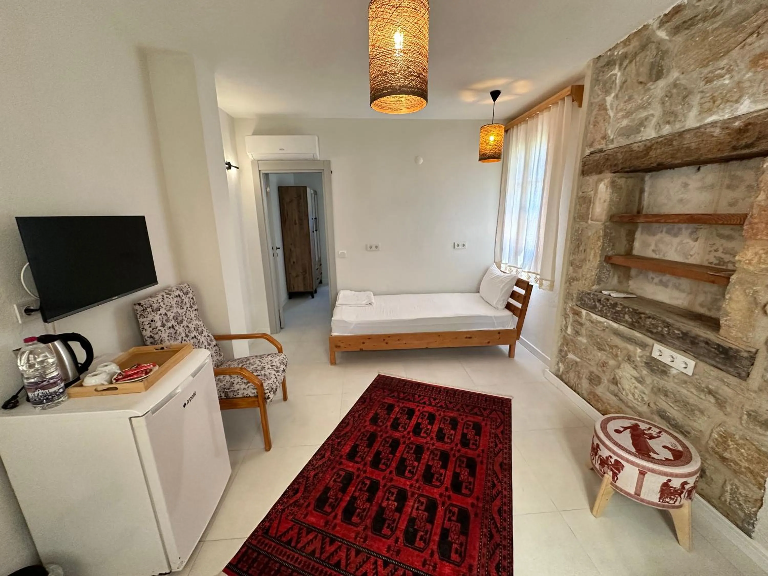 Bed in Eski Datça Otel