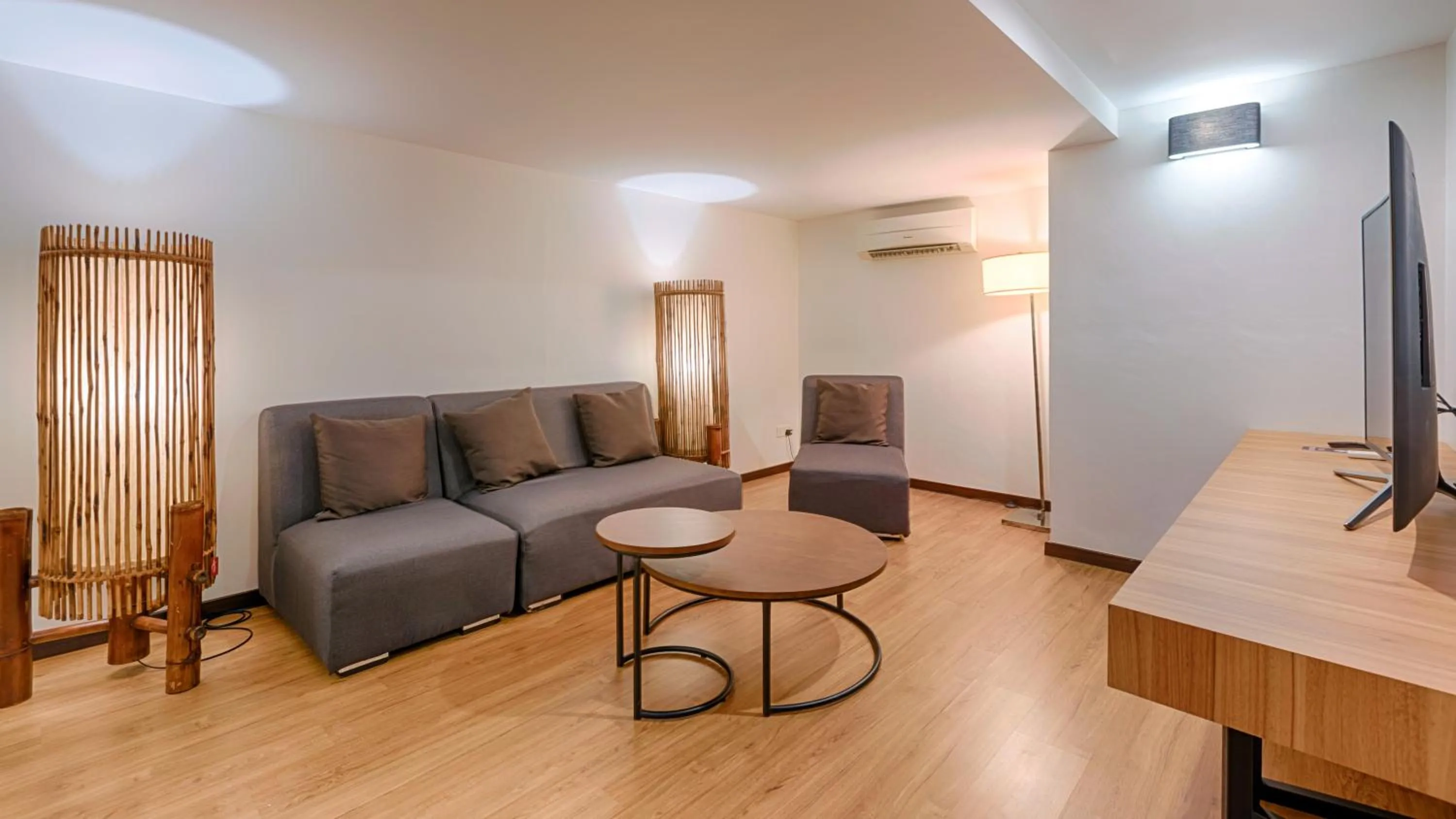 Living room in Lot 33 Boutique Hotel