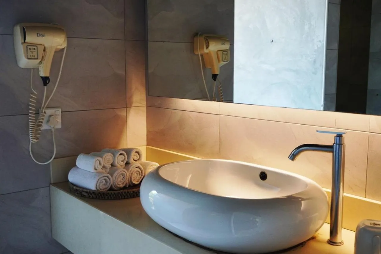 Bathroom in Lot 33 Boutique Hotel