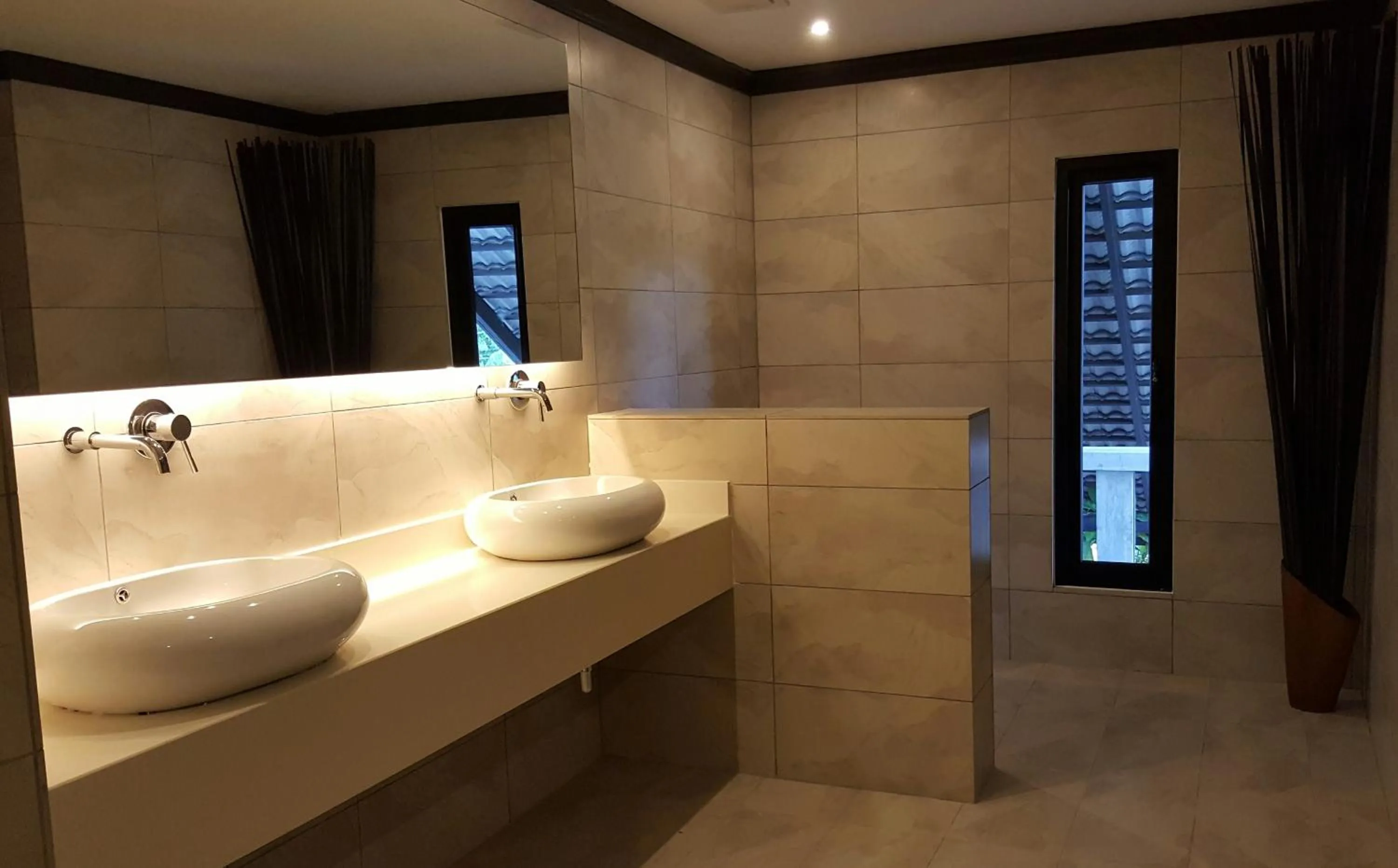 Bathroom in Lot 33 Boutique Hotel