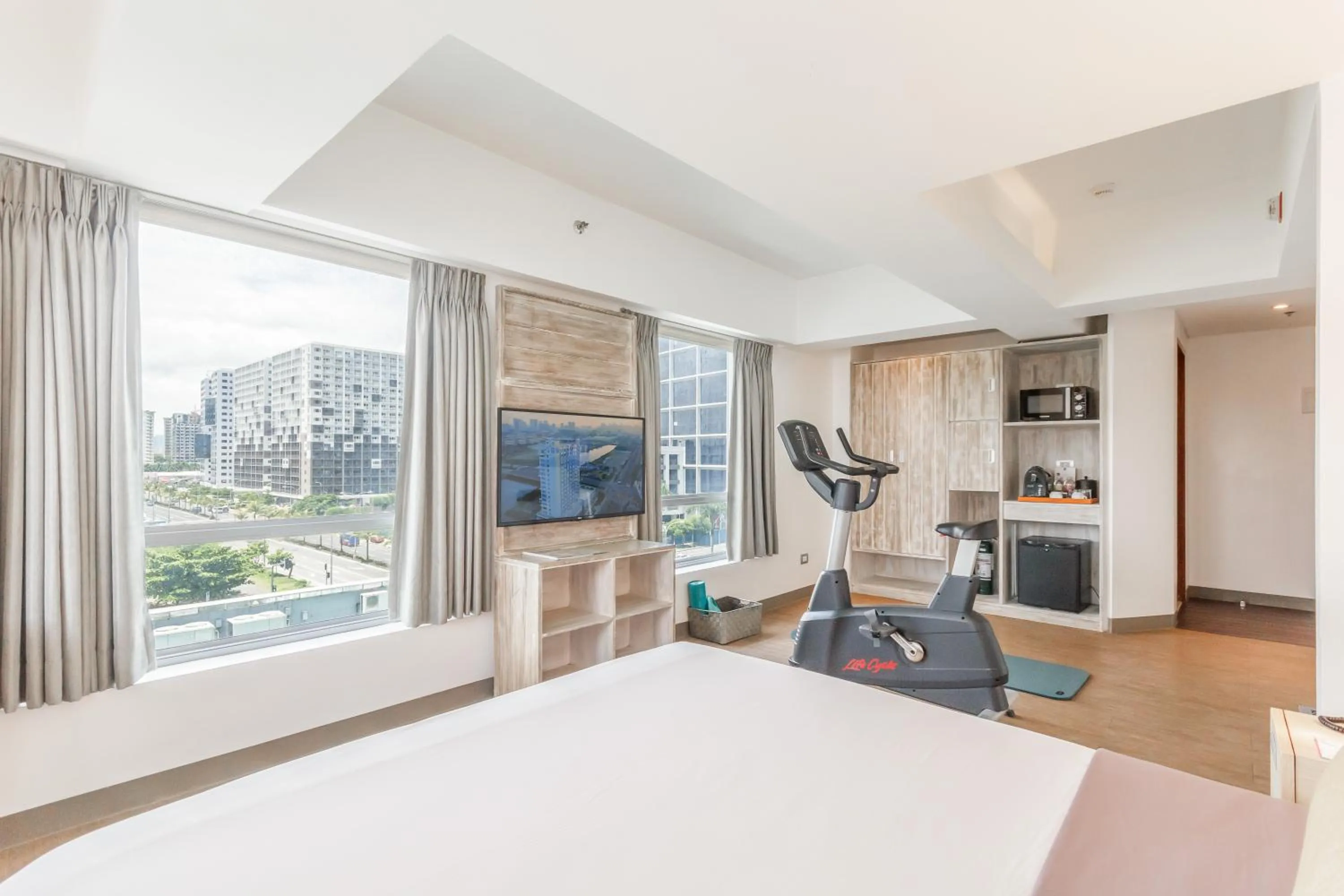 TRYP by Wyndham Mall of Asia Manila