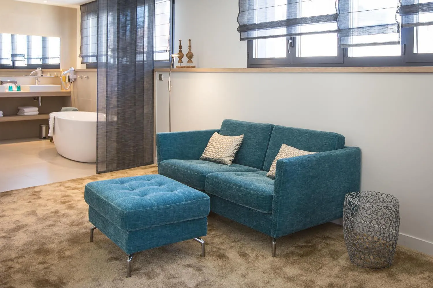 Seating area in Hotel De France