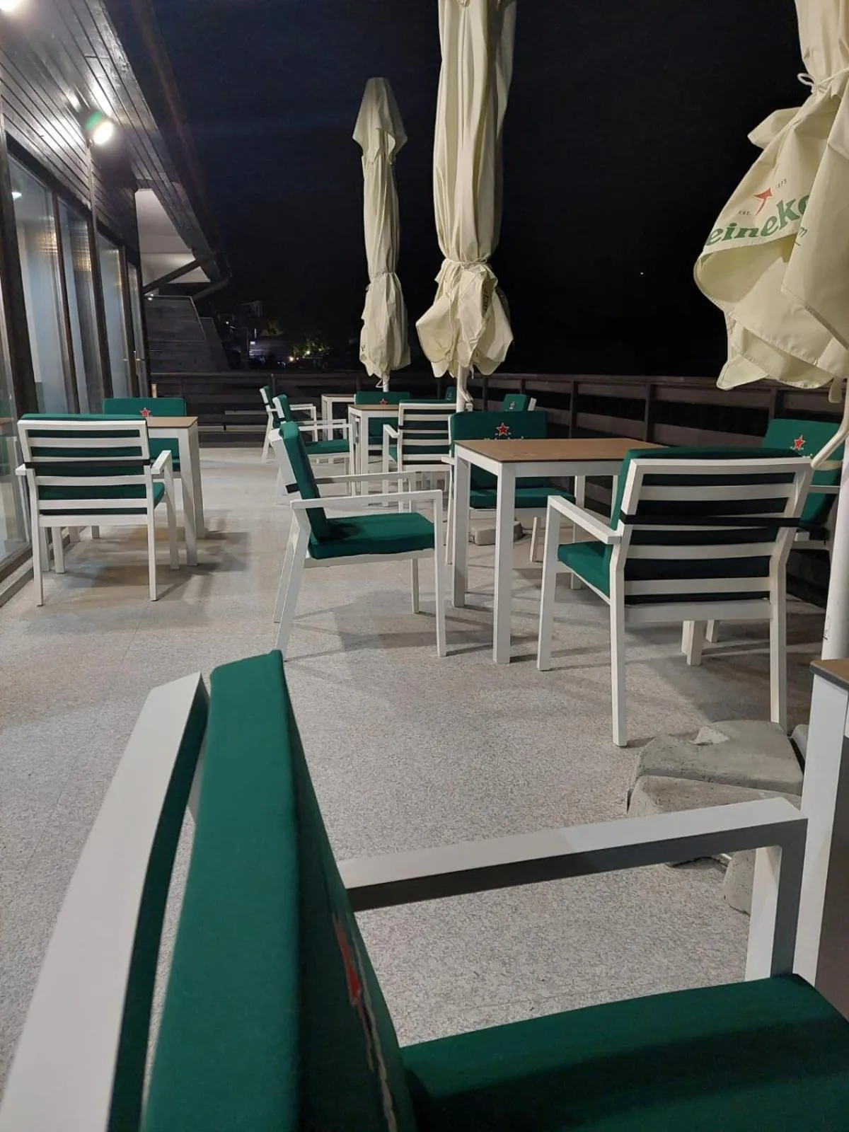 Balcony/Terrace in New Wolf