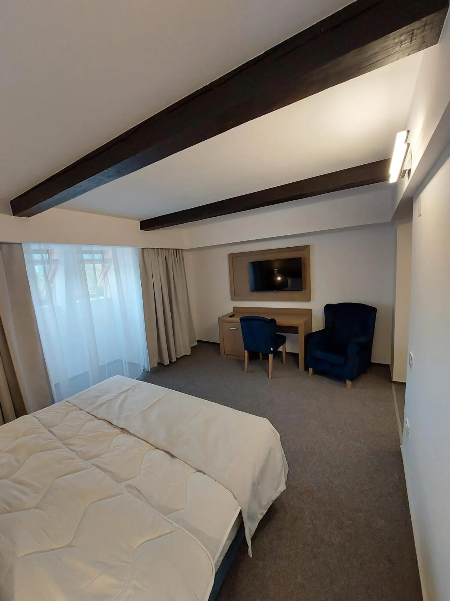 TV and multimedia, Bed in New Wolf