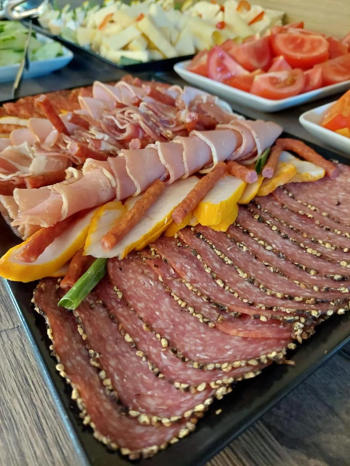 Breakfast in New Wolf