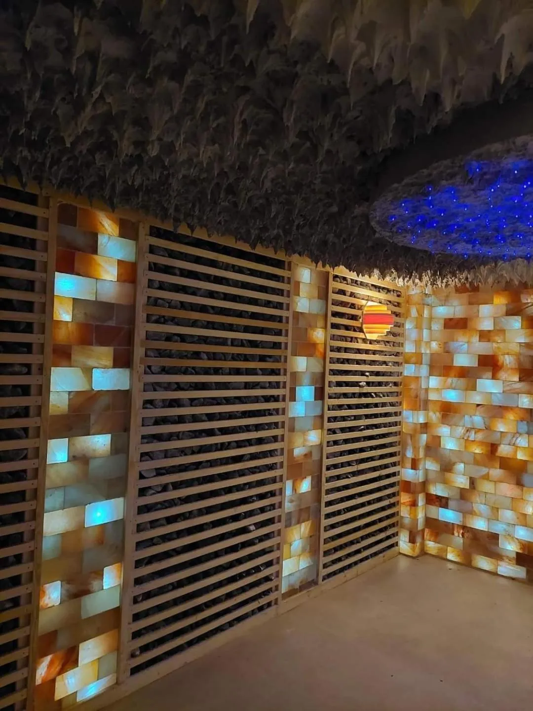 Spa and wellness centre/facilities in New Wolf