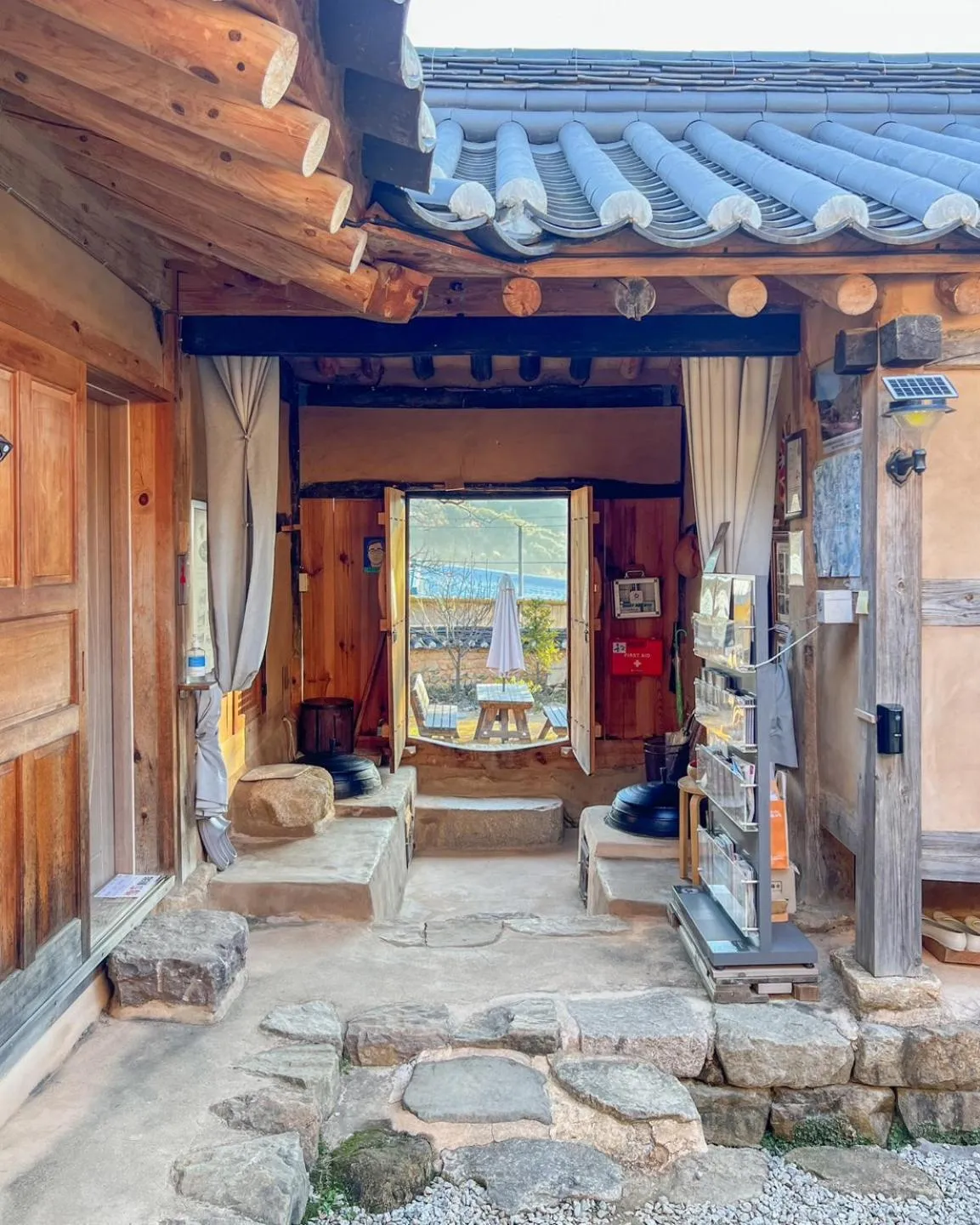 Jukheon Traditional House