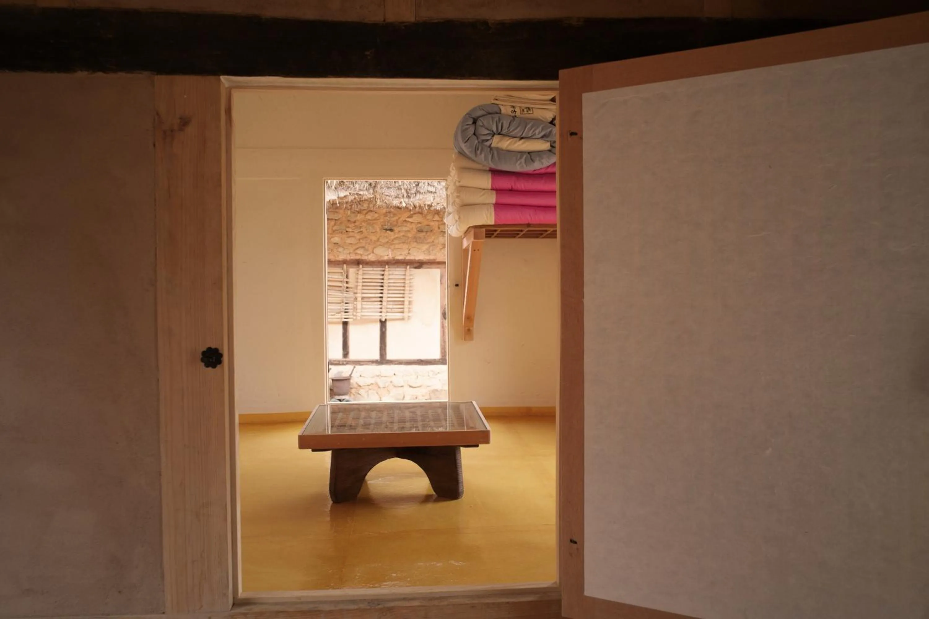 Jukheon Traditional House