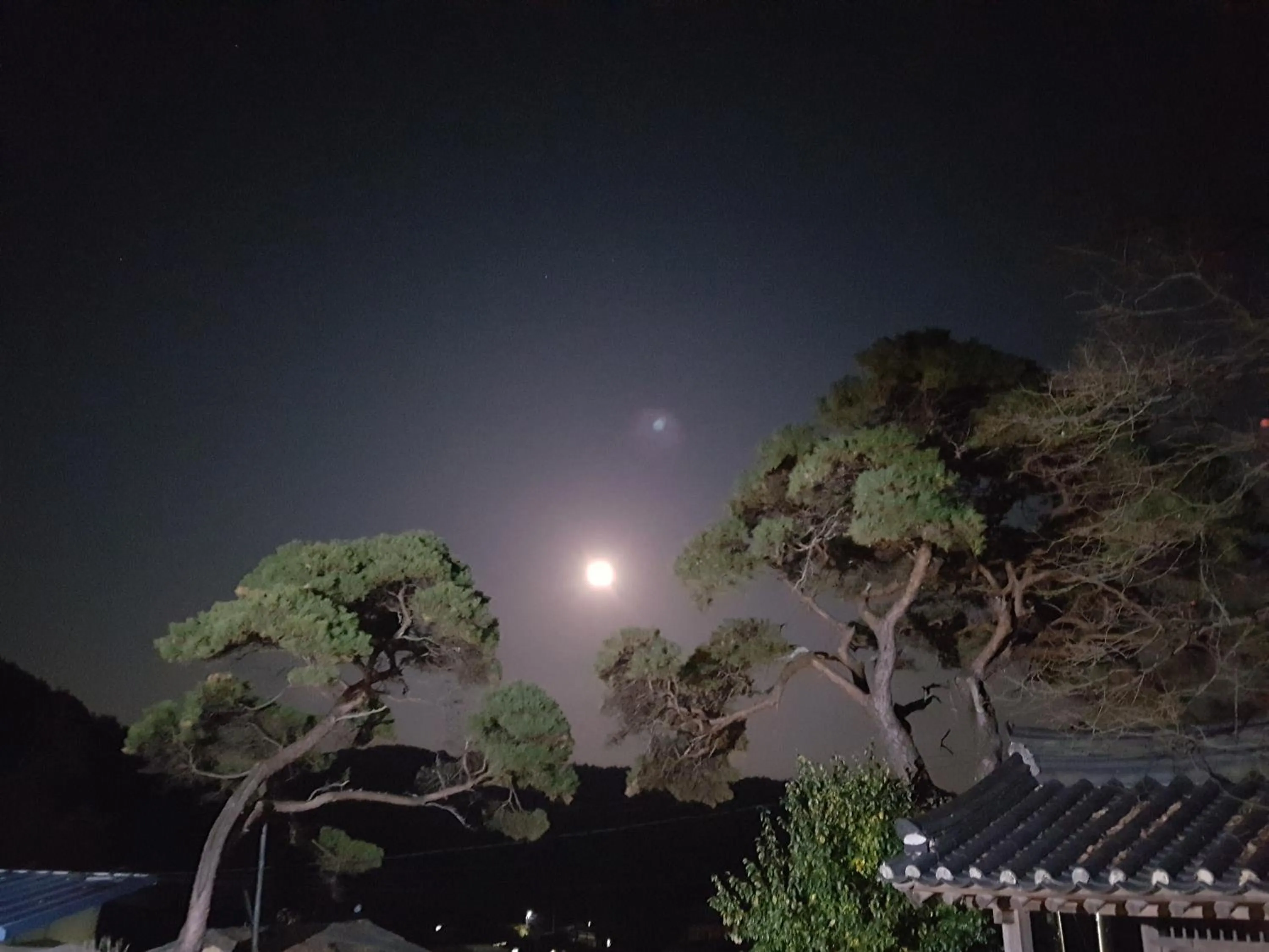 Jukheon Traditional House