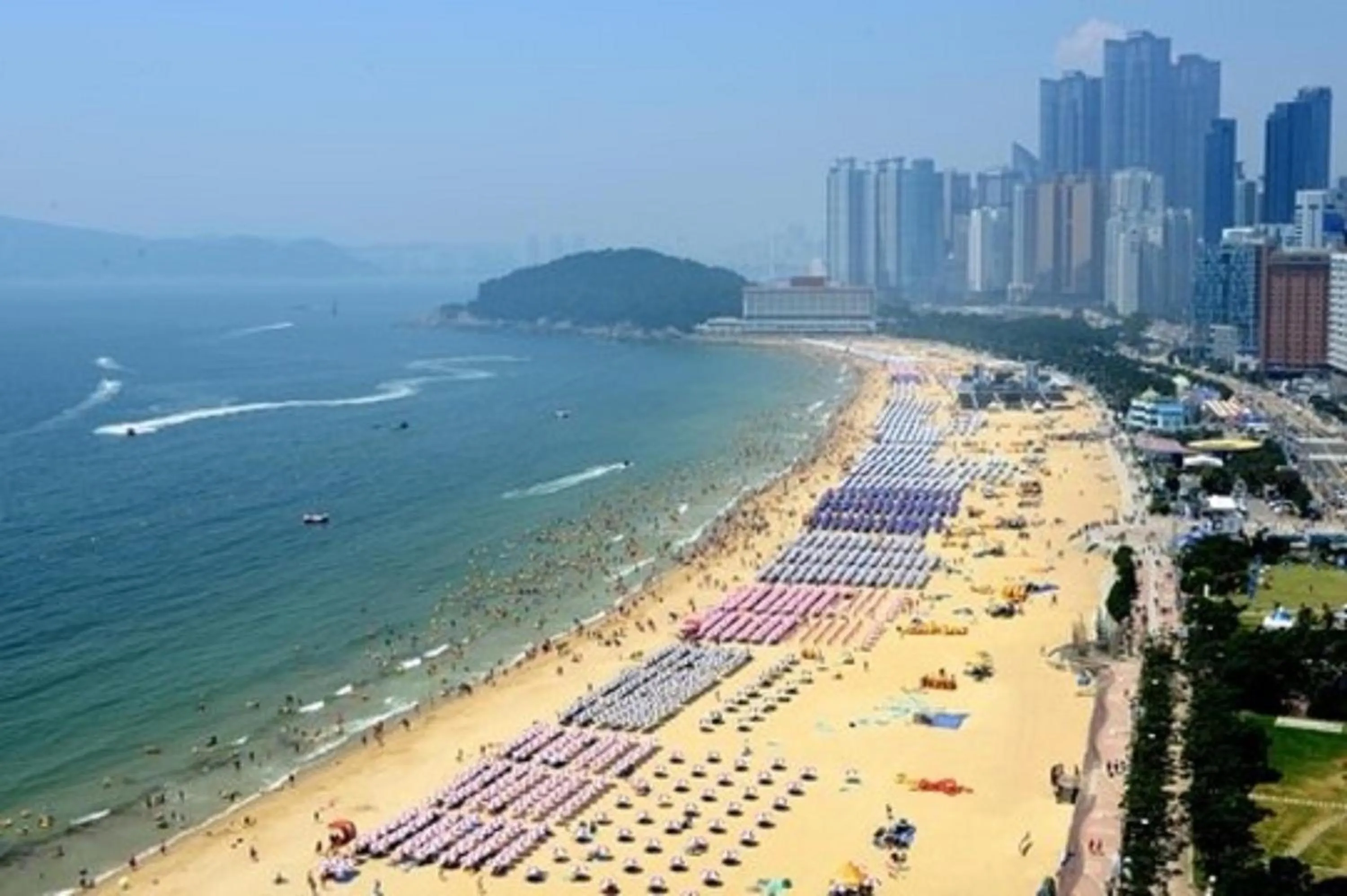 Nearby landmark in O'guest in Haeundae