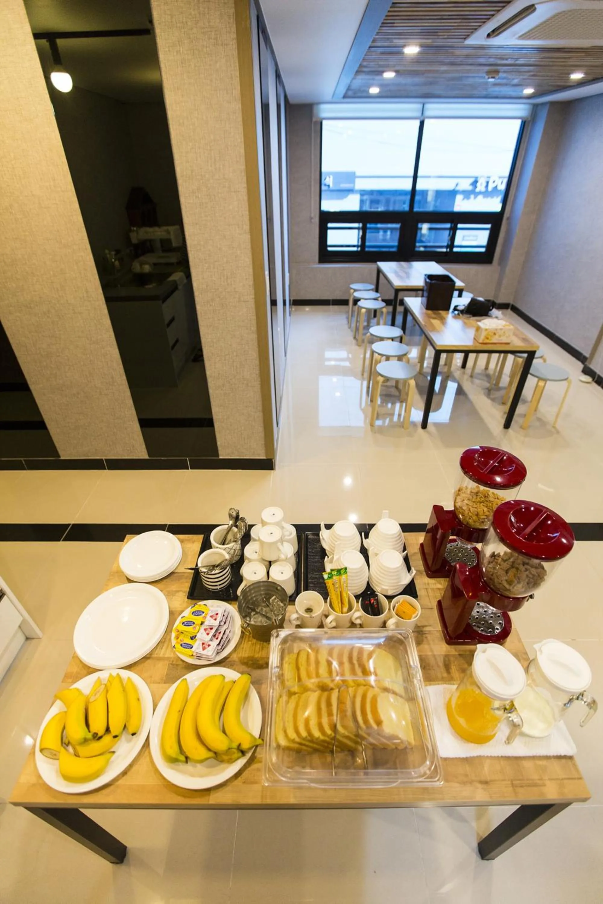 American breakfast in O'guest in Haeundae