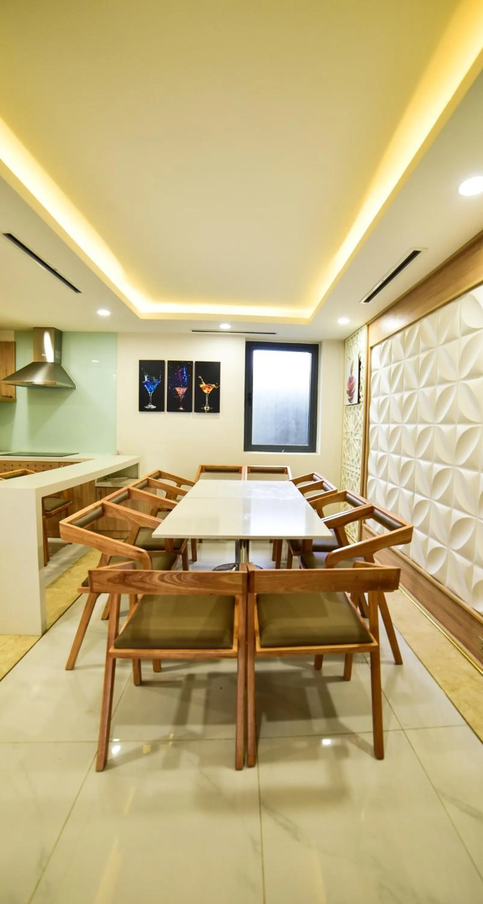 Communal kitchen in Ruby Hotel