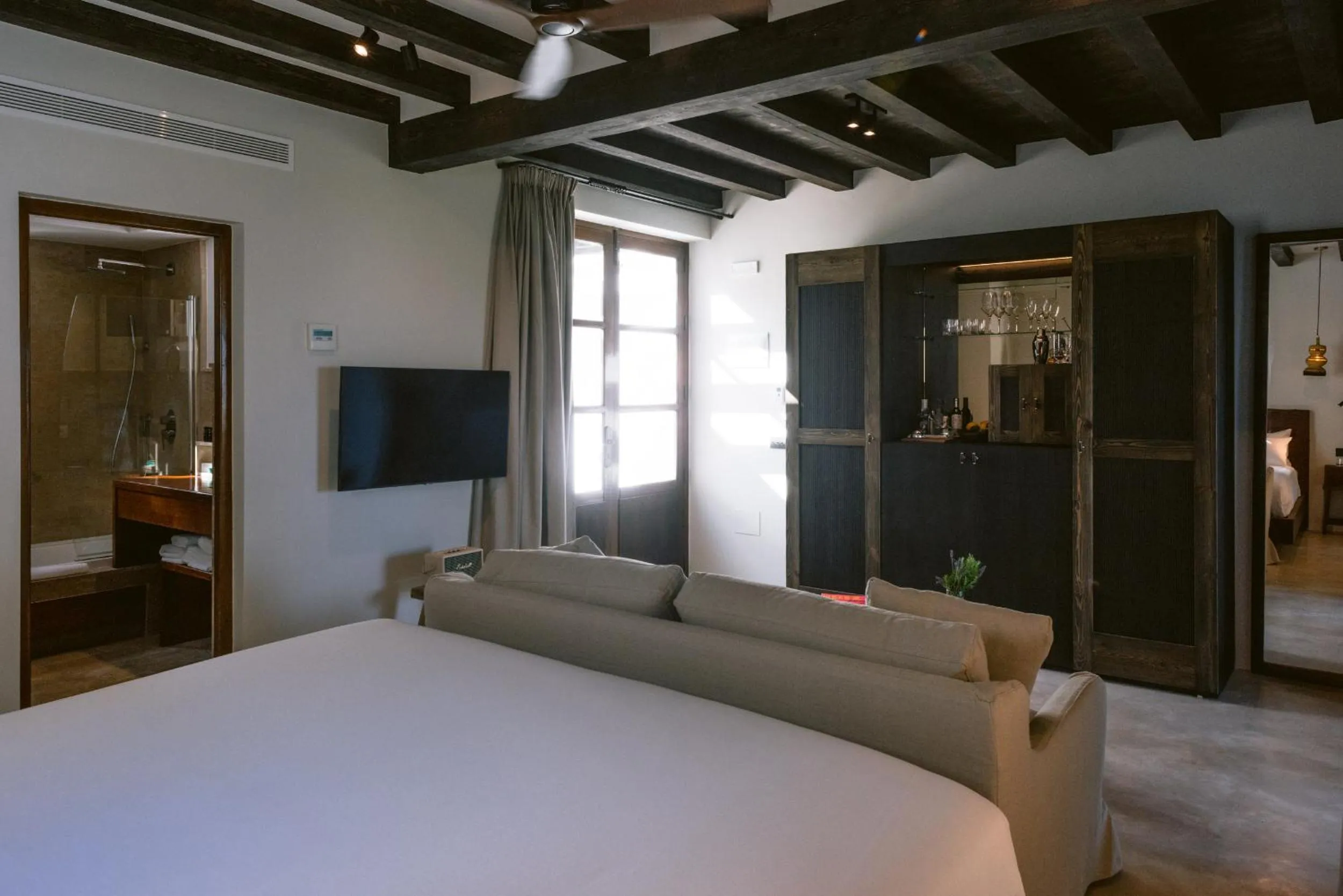 Photo of the whole room, Bed in Casa Maca