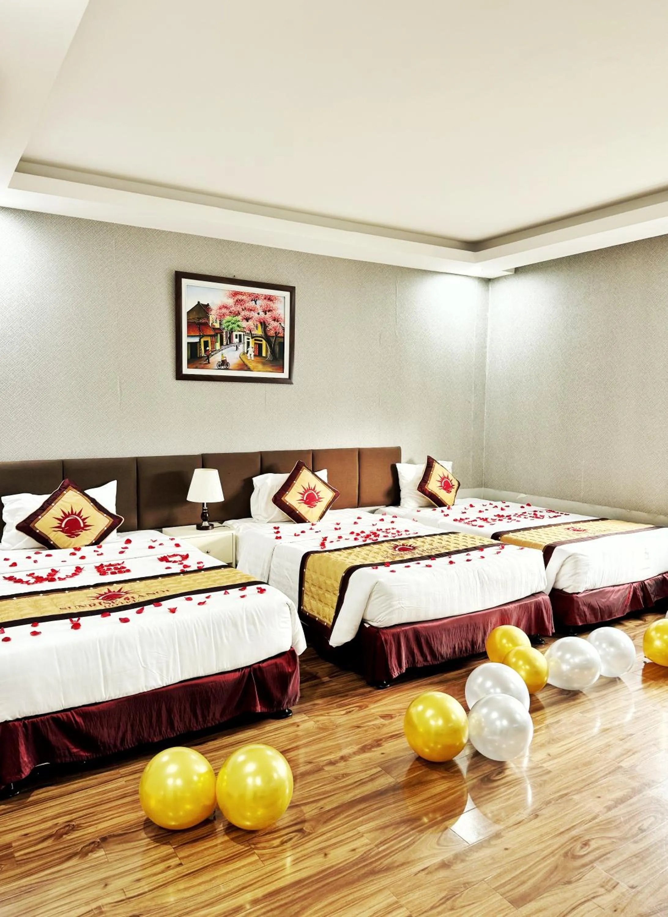 Bed in Sunrise Hanoi Hotel