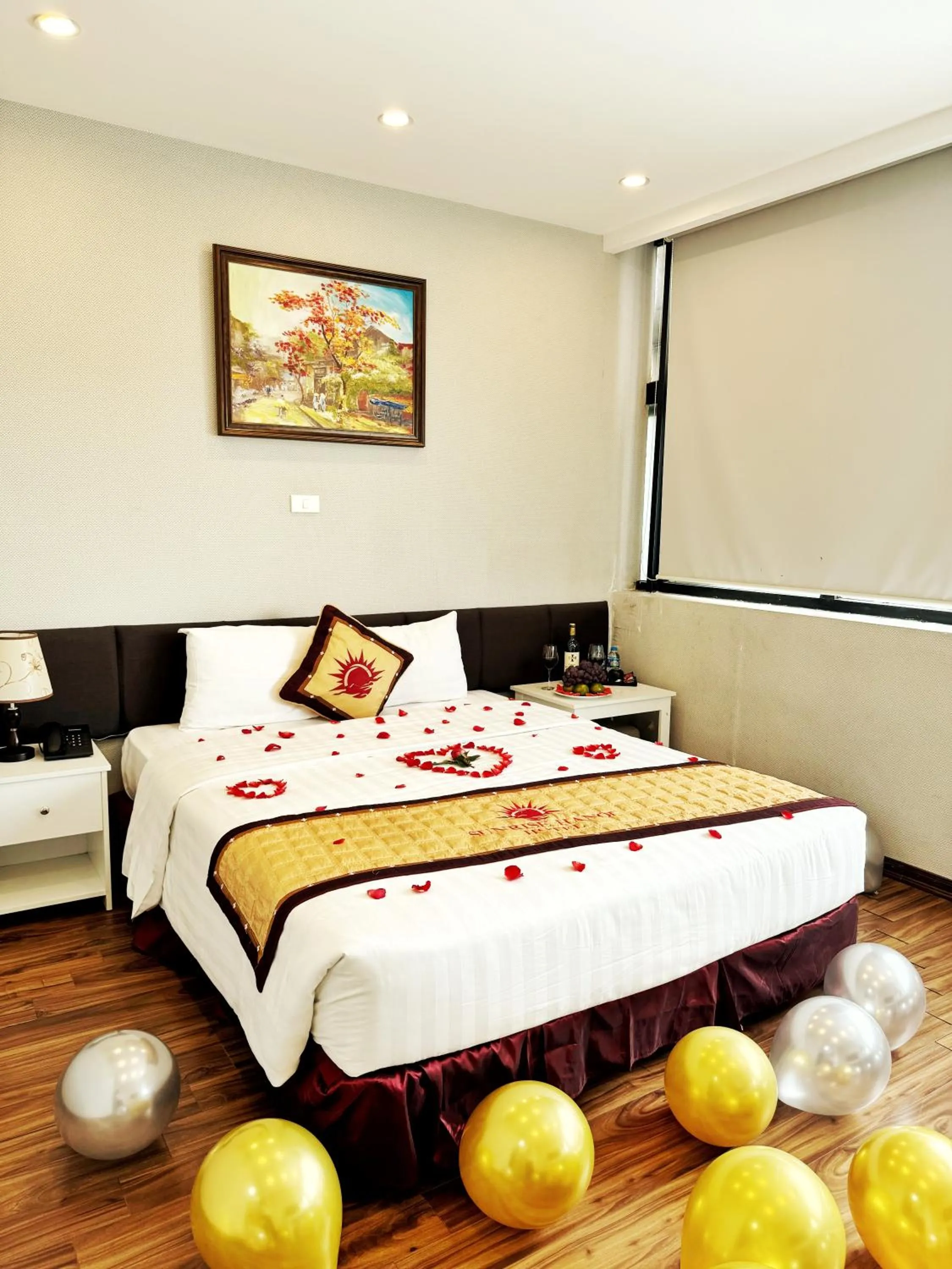 Bed in Sunrise Hanoi Hotel