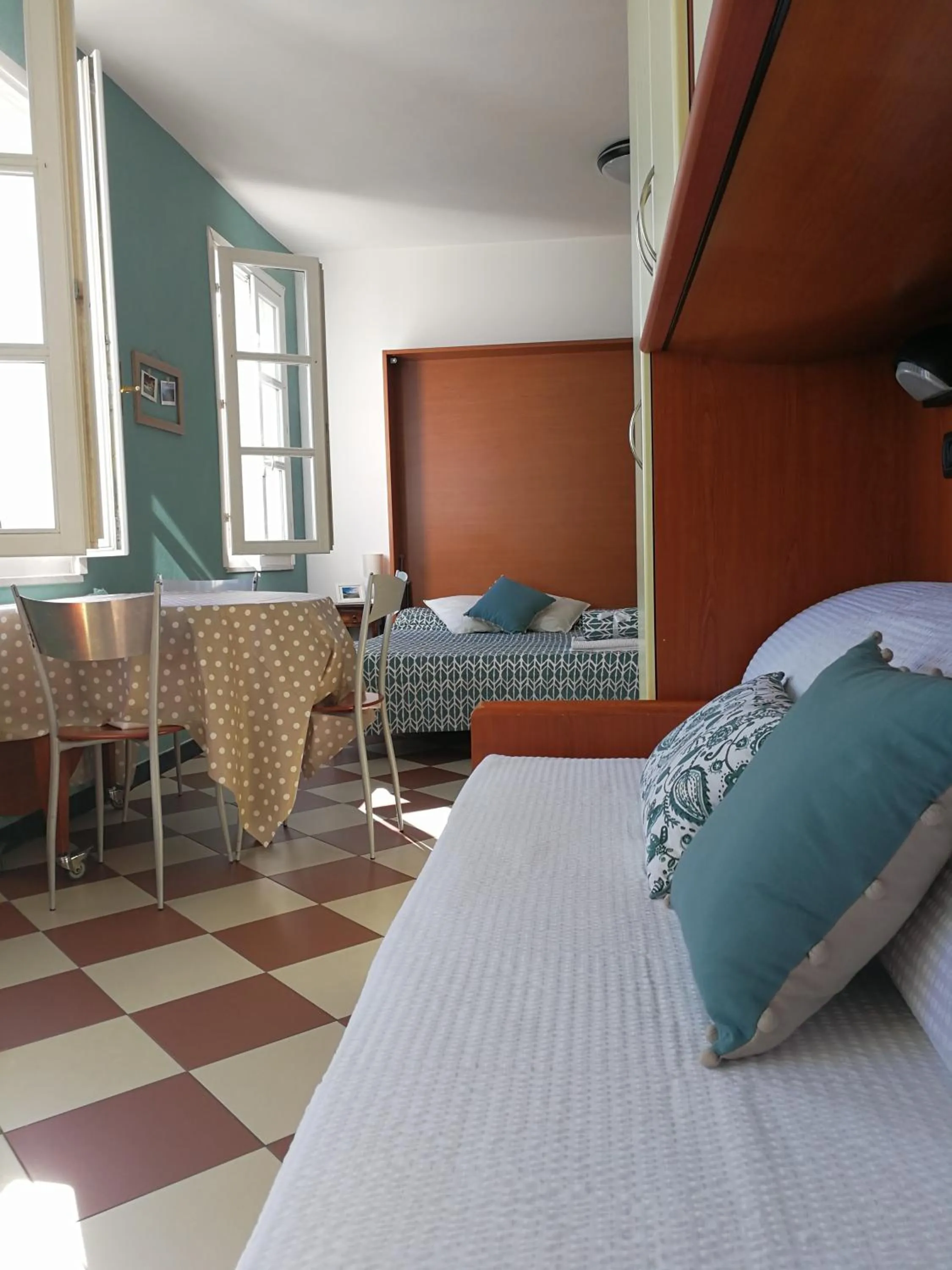 Photo of the whole room, Bed in Giada