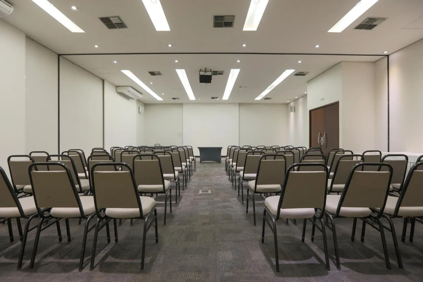 Banquet/Function facilities in Nobile Suítes Uberlândia