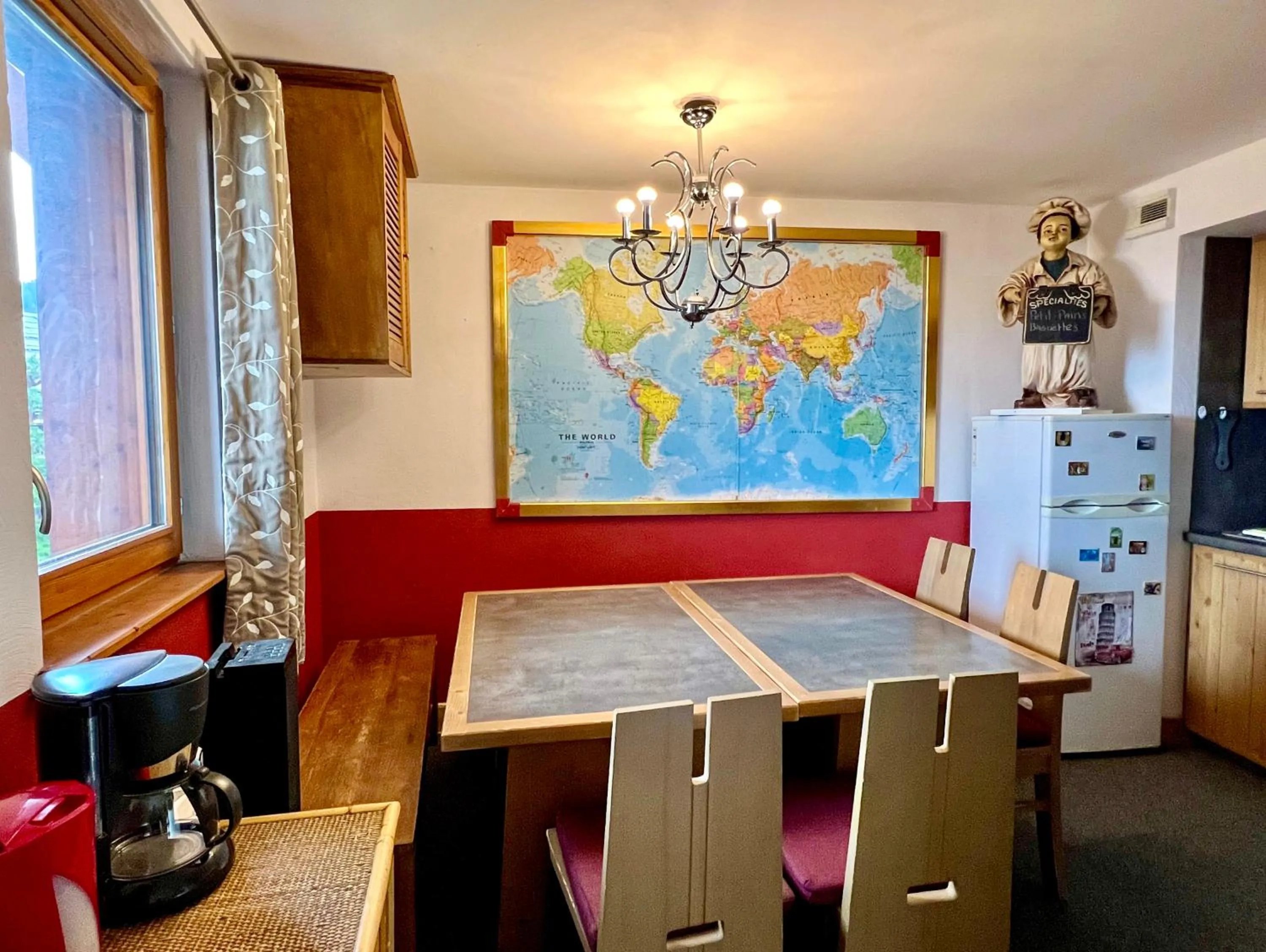 Coffee/tea facilities in RisoulSki Antarès - Piscine et Sauna