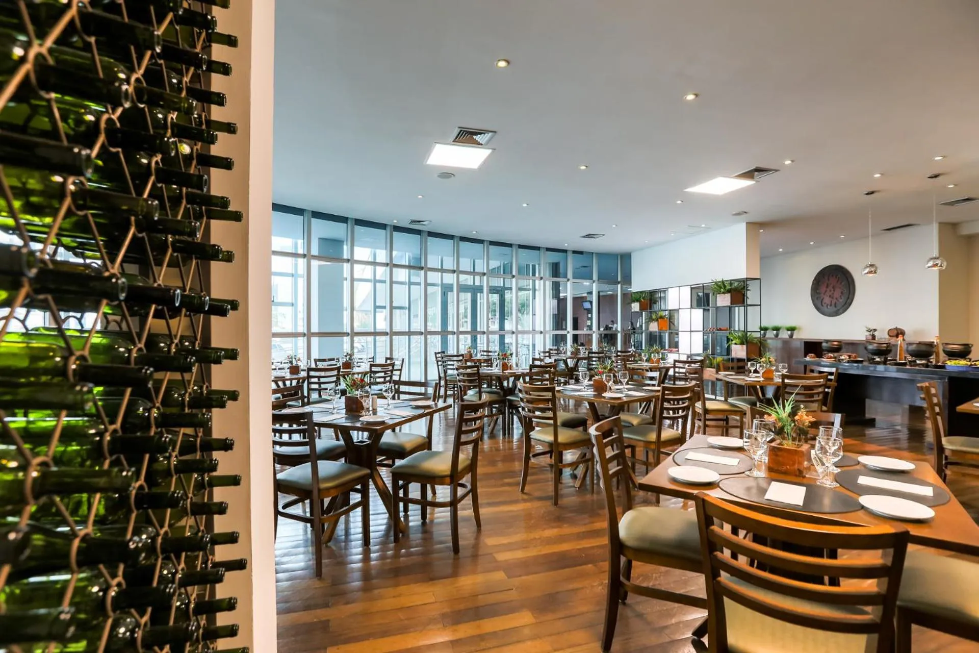 Restaurant/places to eat in San Diego Suites Ipatinga