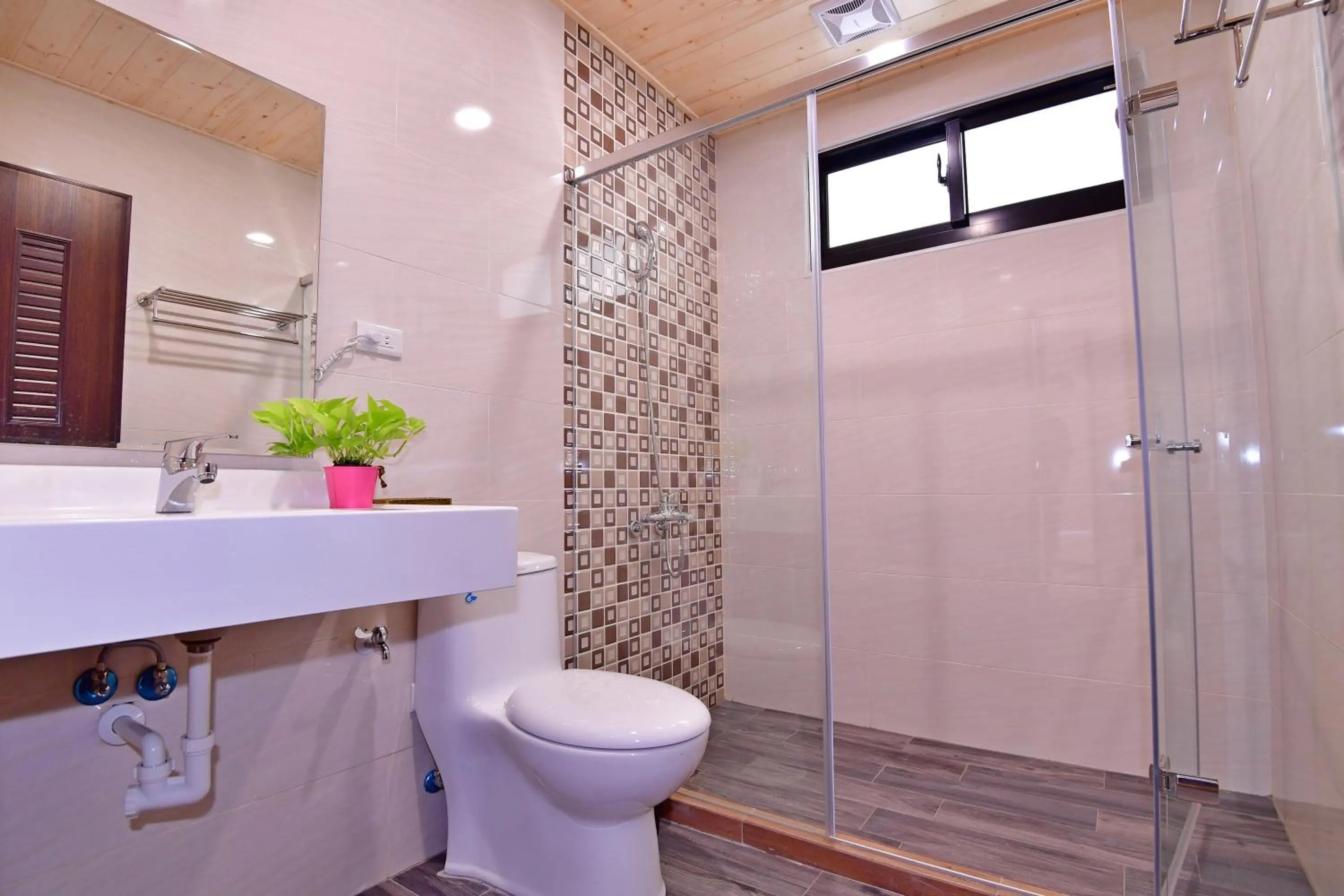 Bathroom in Seven beauties Homestay