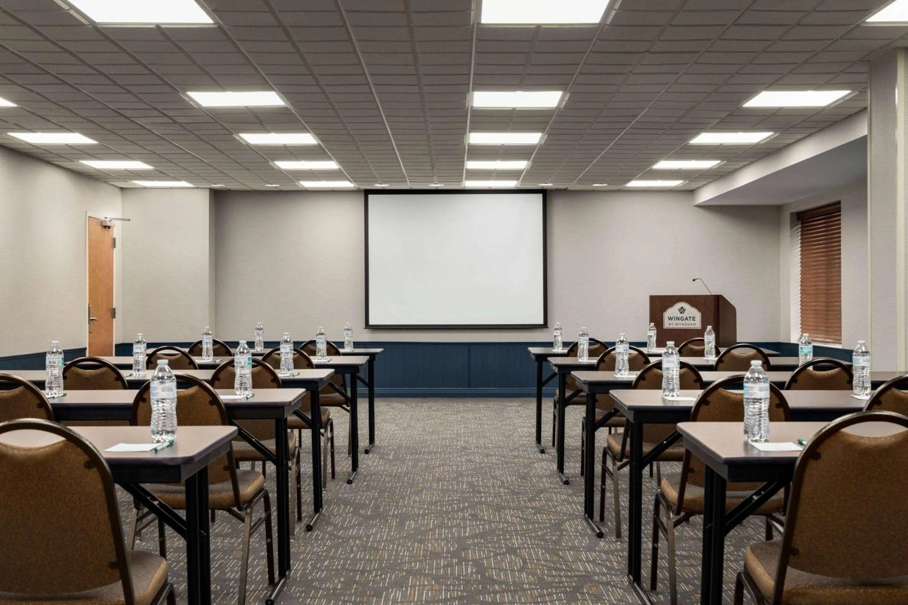 Meeting/conference room in Wingate by Wyndham Louisville East