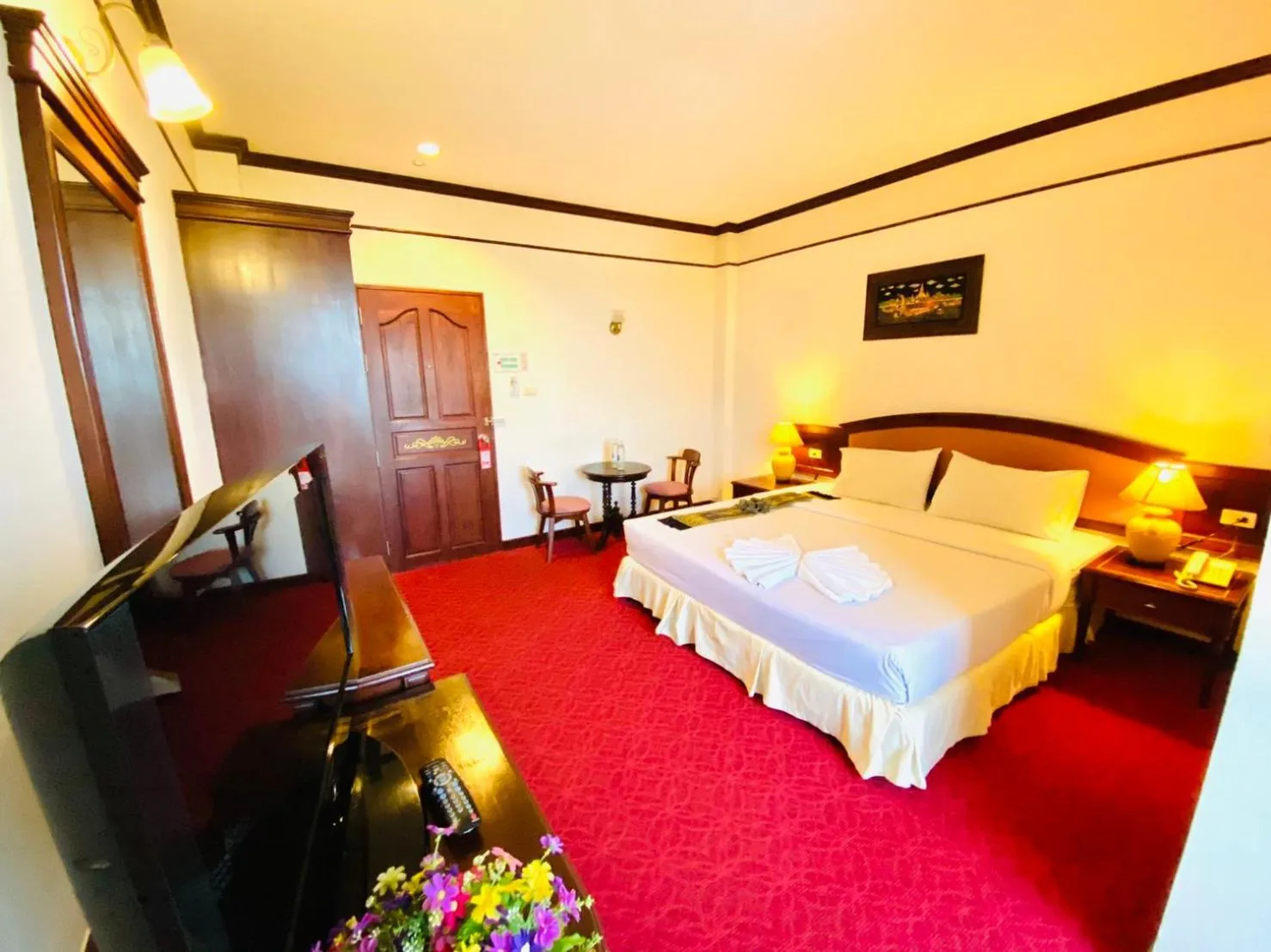 Bedroom, Bed in Crystal Hotel Krabi