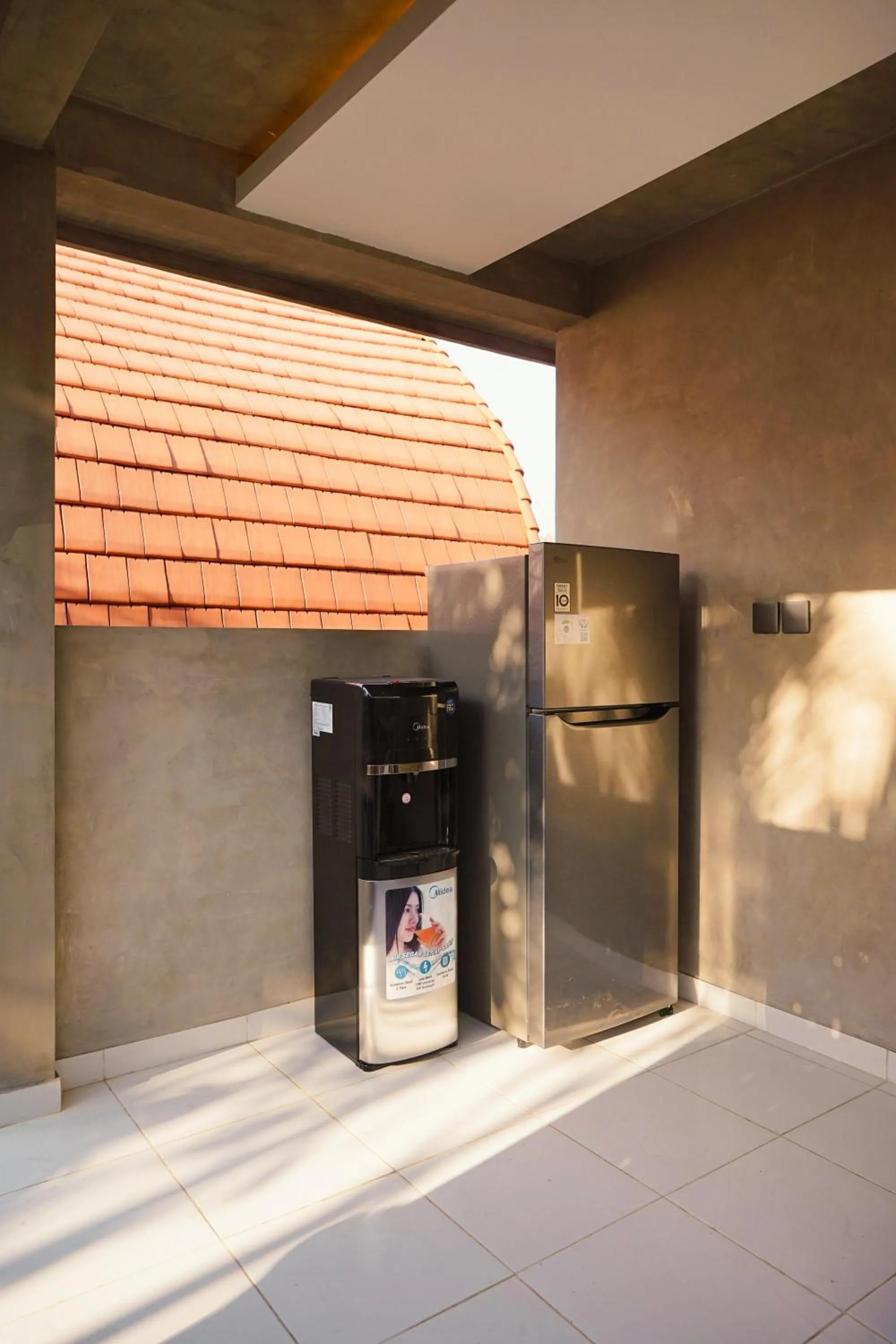 Kitchen or kitchenette in Uma Mani Villa Jimbaran