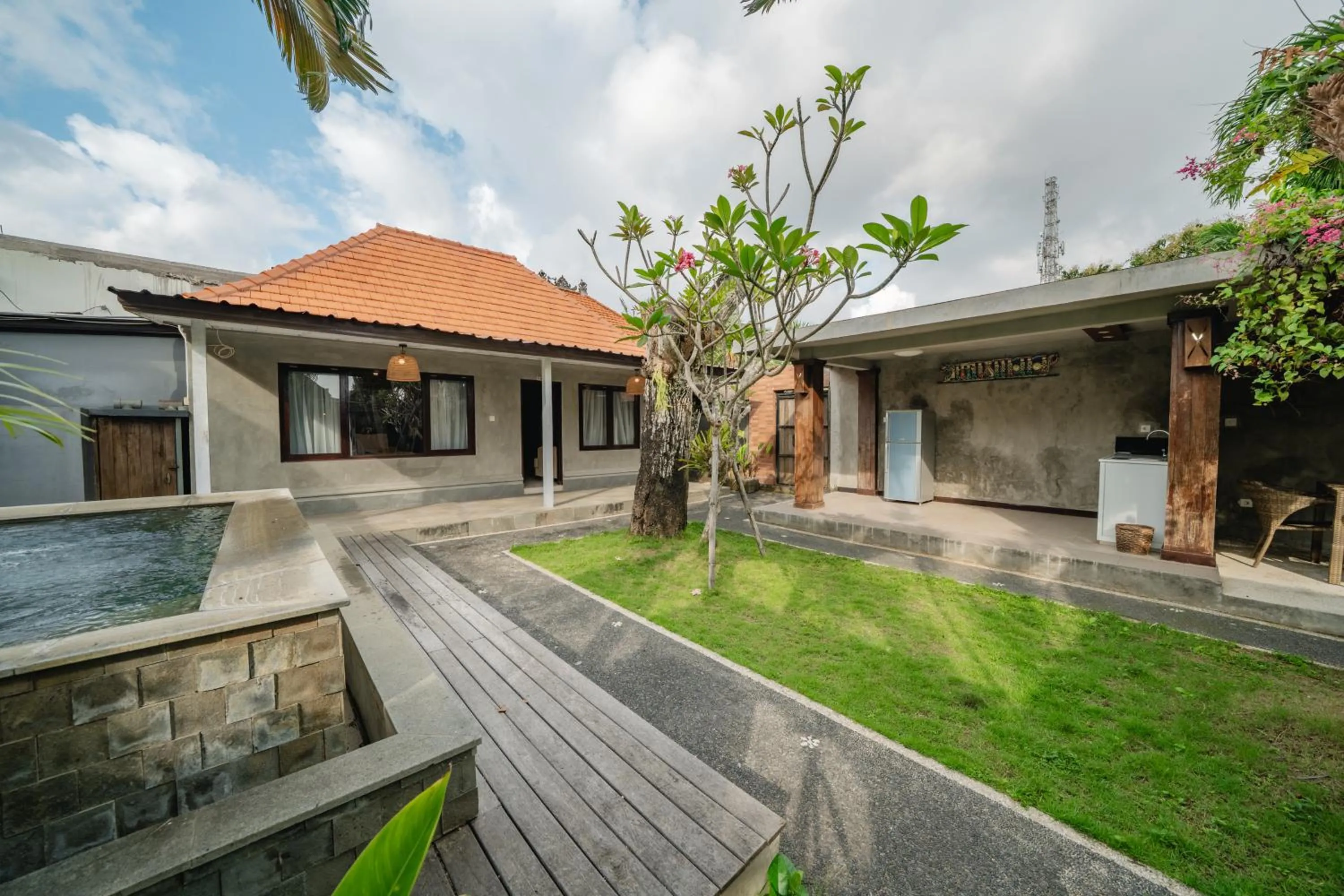 Property building in Uma Mani Villa Jimbaran
