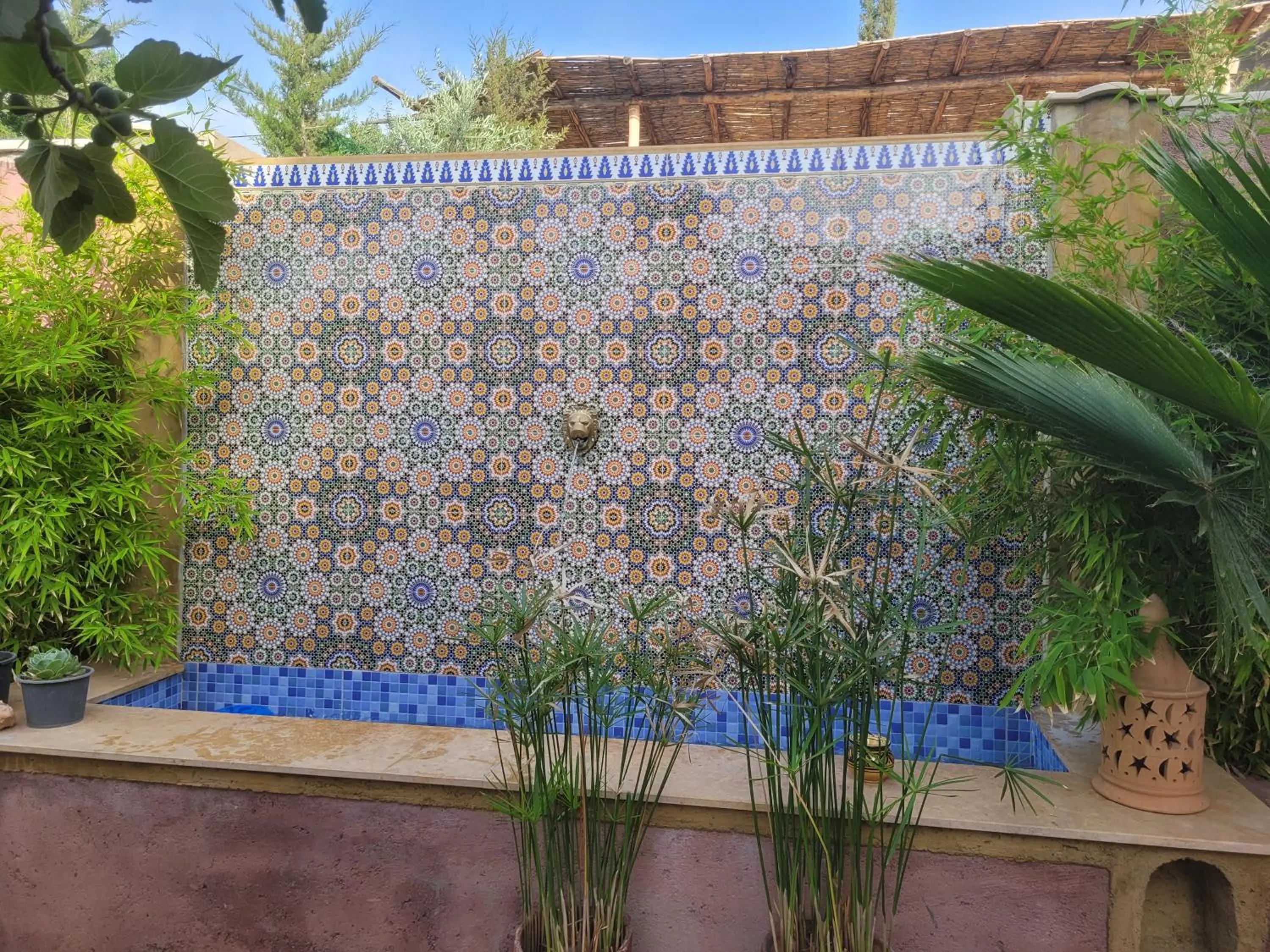 Swimming pool in Chambre d'hôtes aya