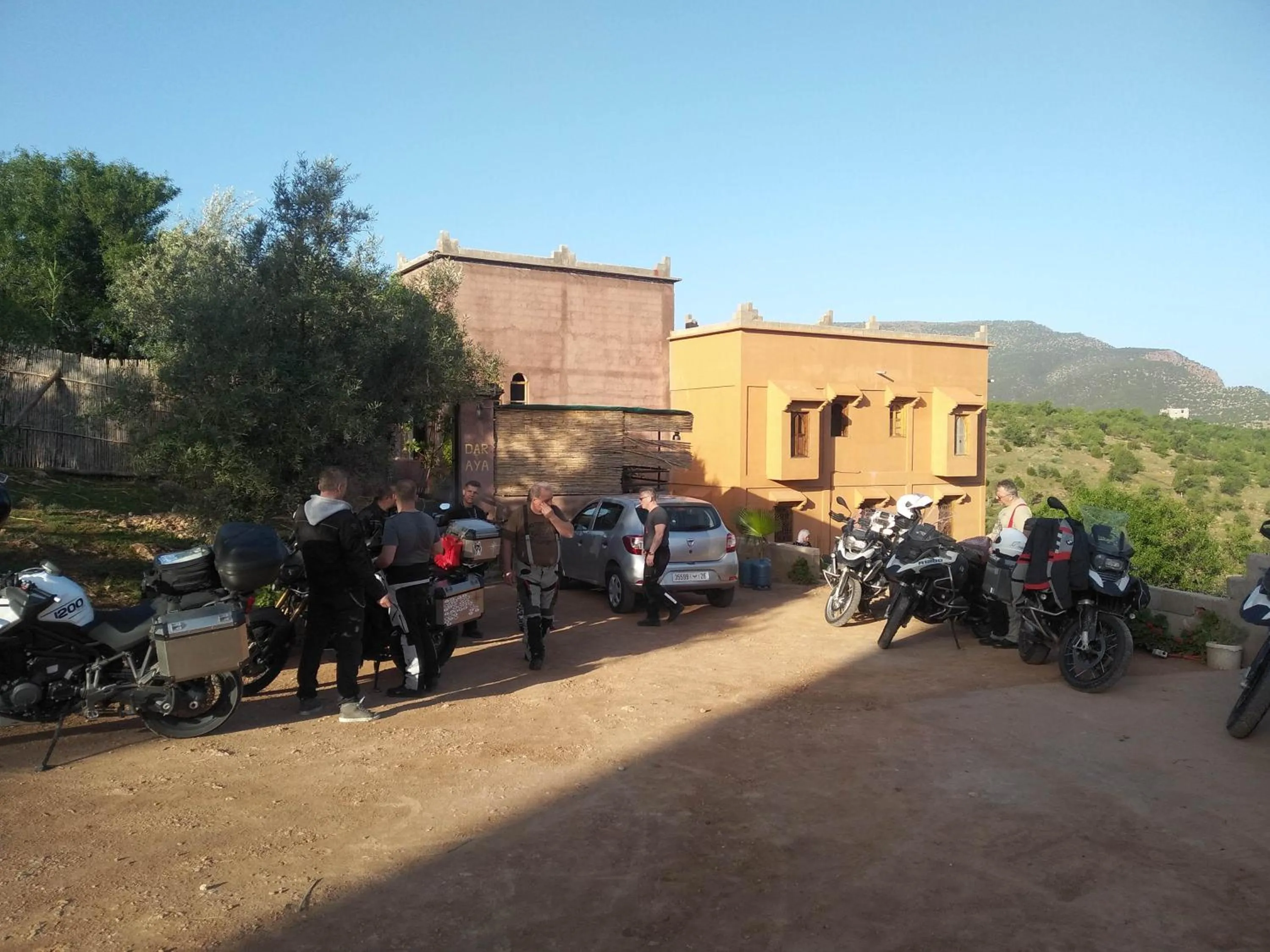 Parking in Chambre d'hôtes aya