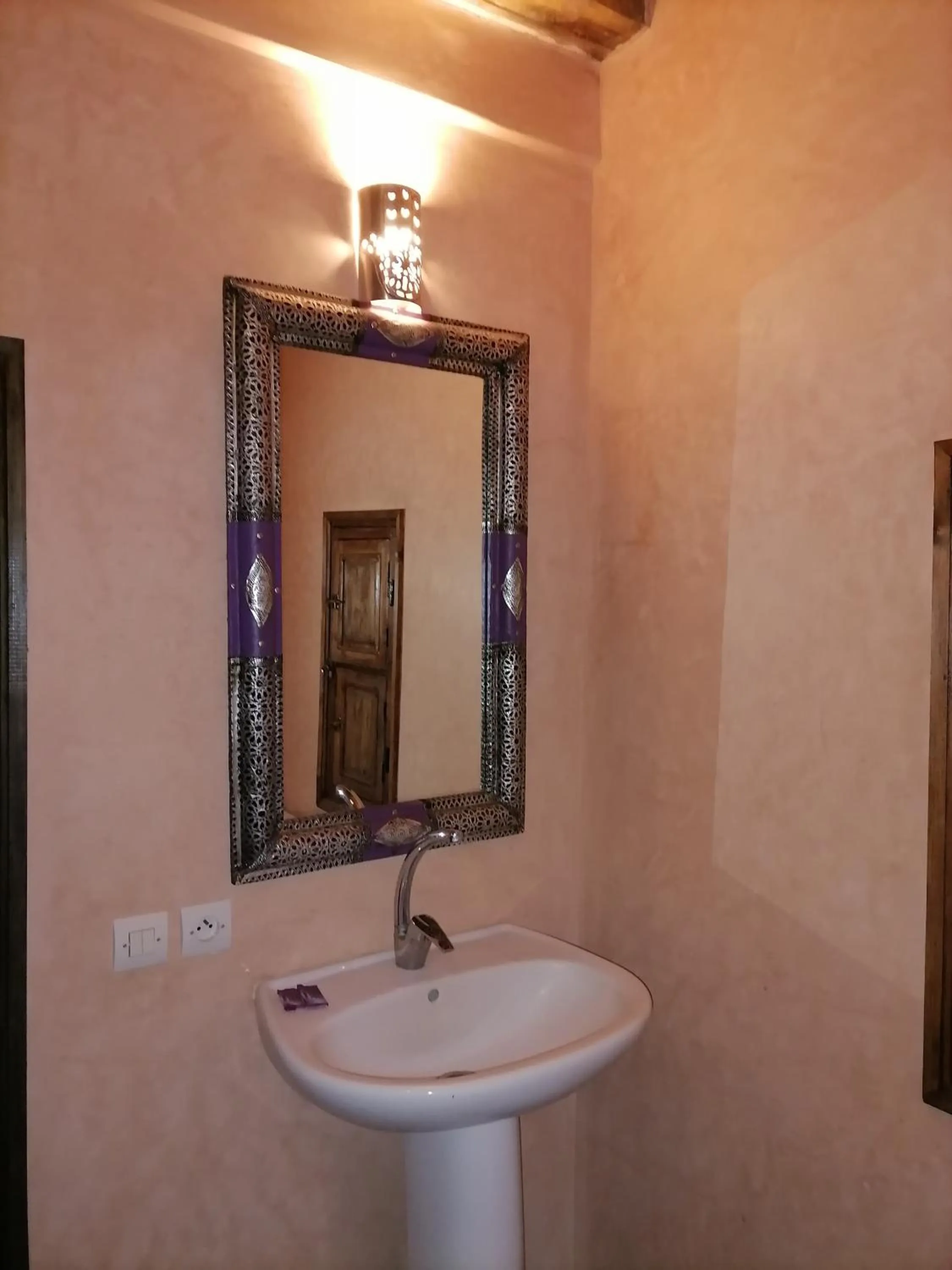 Bathroom in Chambre d'hôtes aya