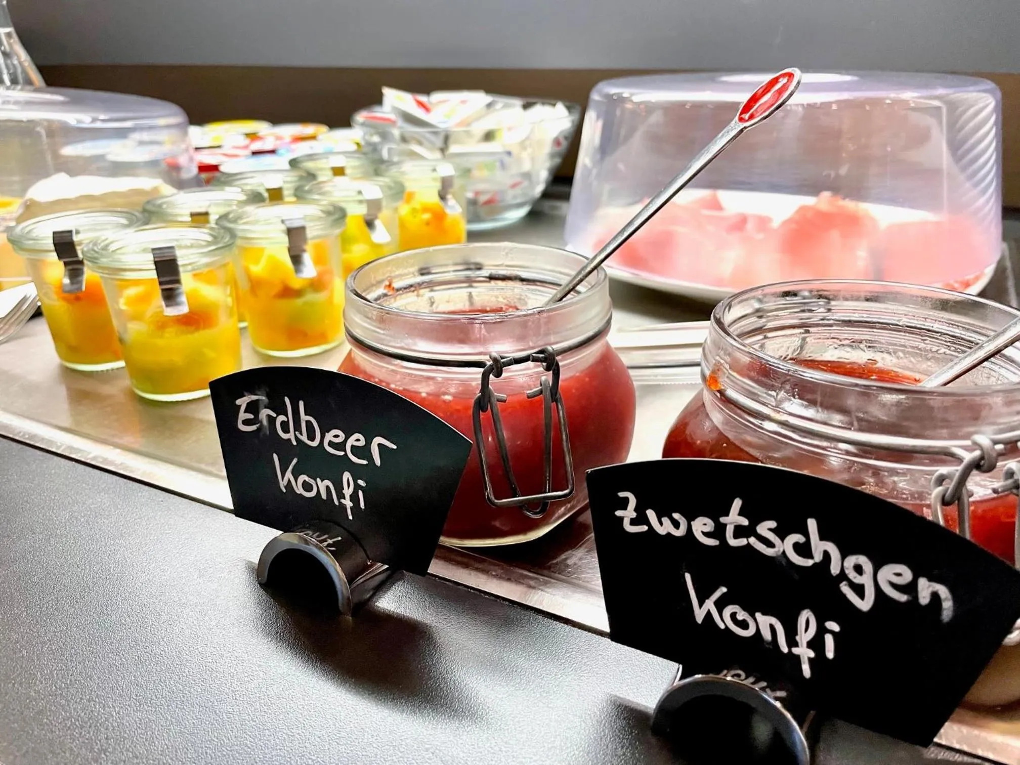 Food and drinks in Boutique und Bier Hotel des alpes