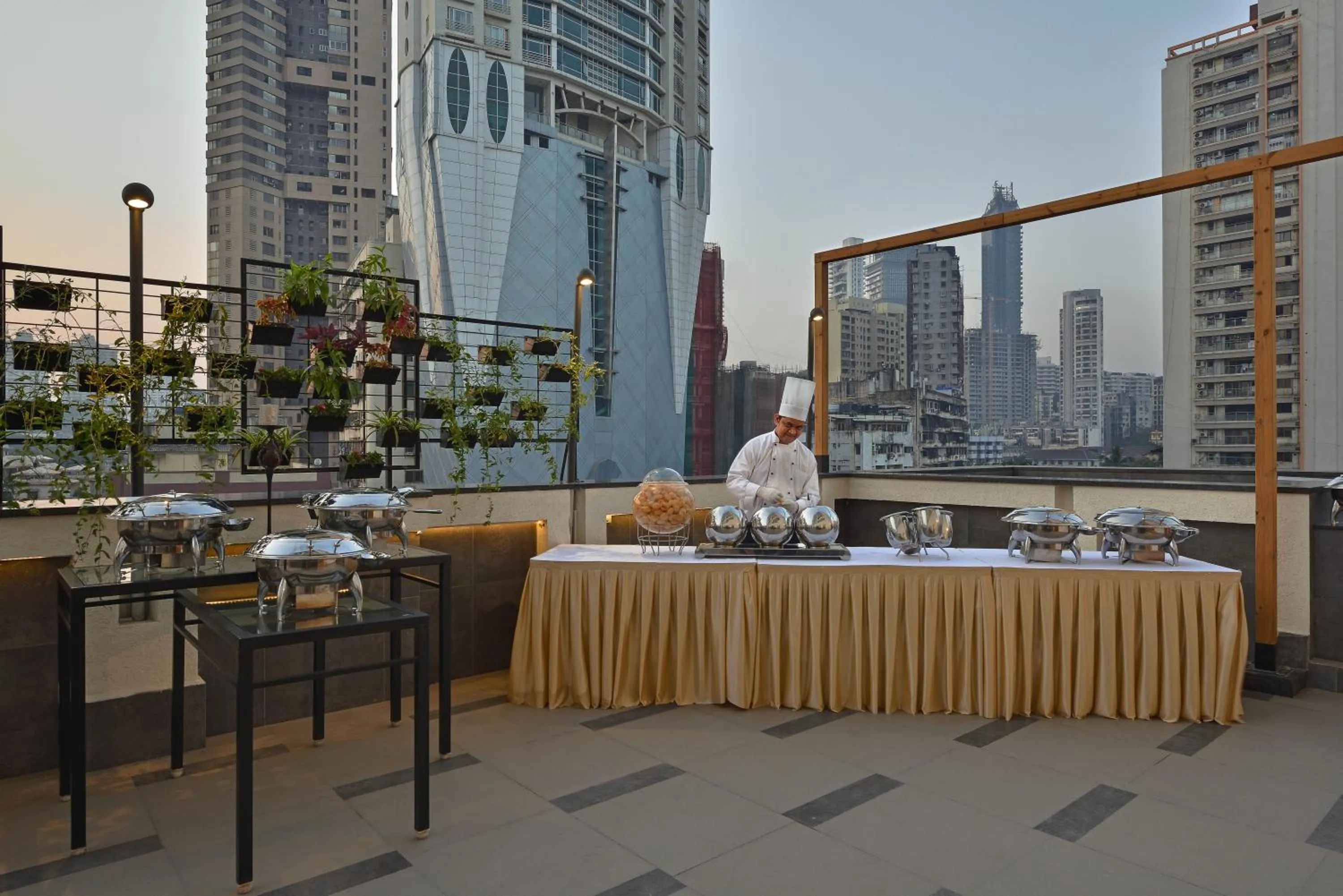 Krishna Palace Hotel