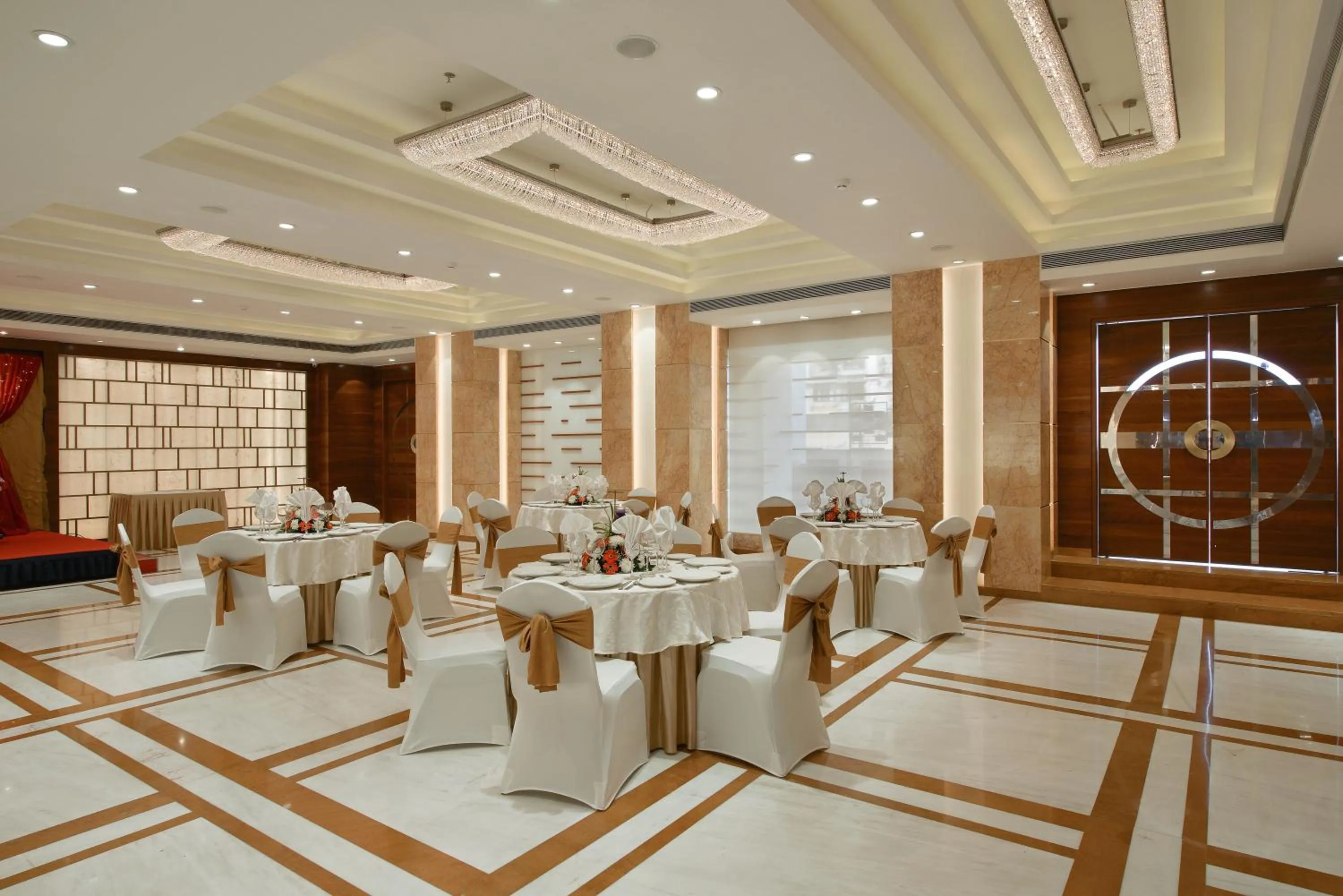 Krishna Palace Hotel