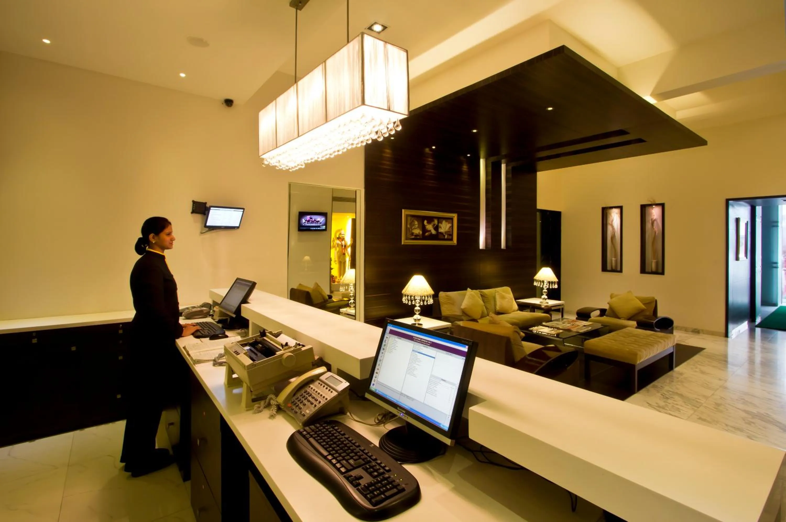 Krishna Palace Hotel