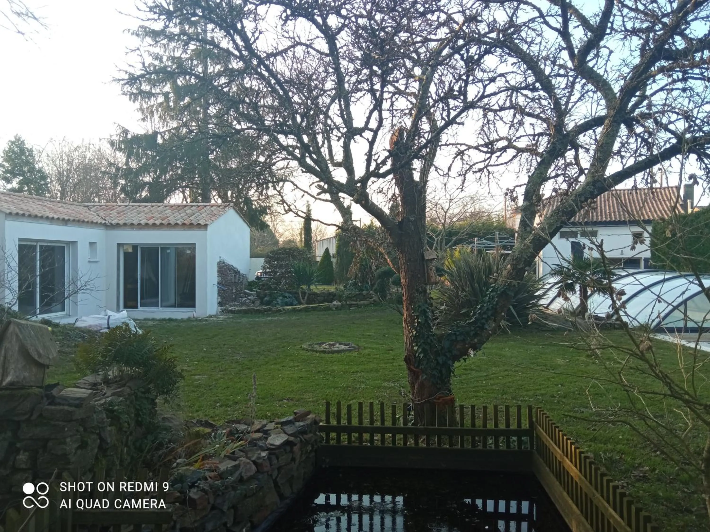 Garden view in Mas des Vignes Piscine chauffée