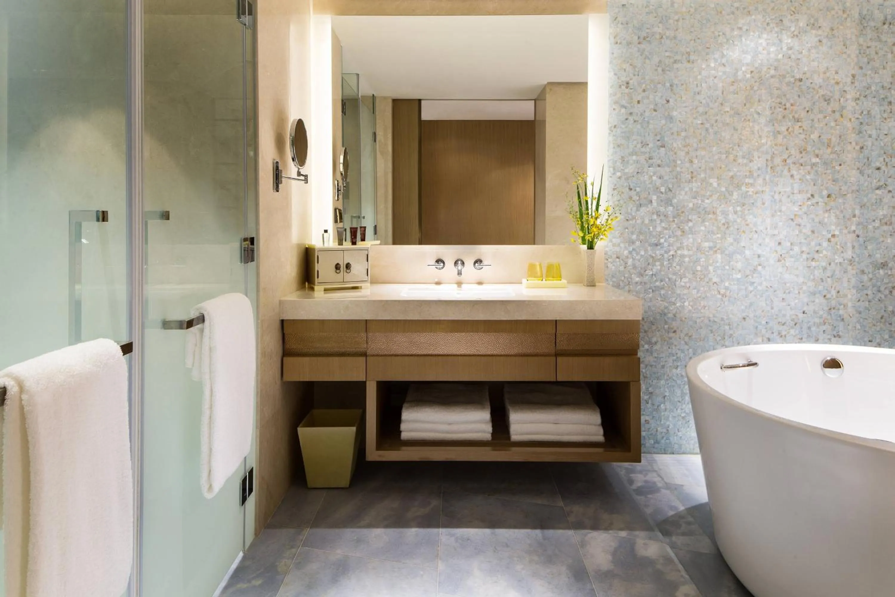 Bathroom in JW Marriott Hotel Sanya Dadonghai Bay