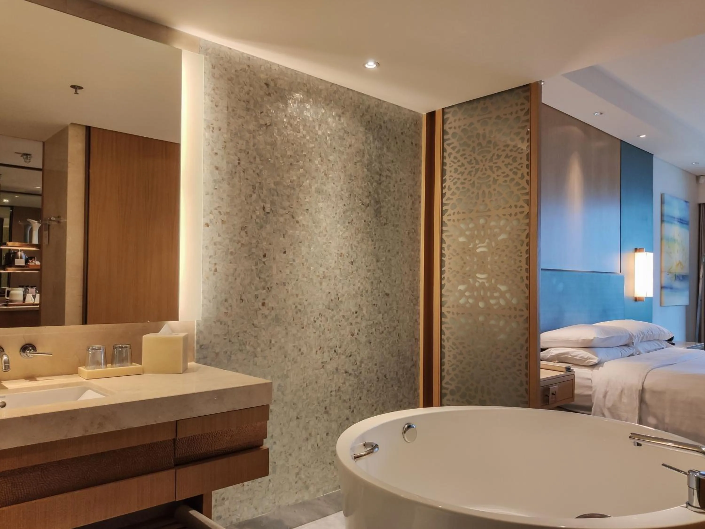Toilet, Bed in JW Marriott Hotel Sanya Dadonghai Bay