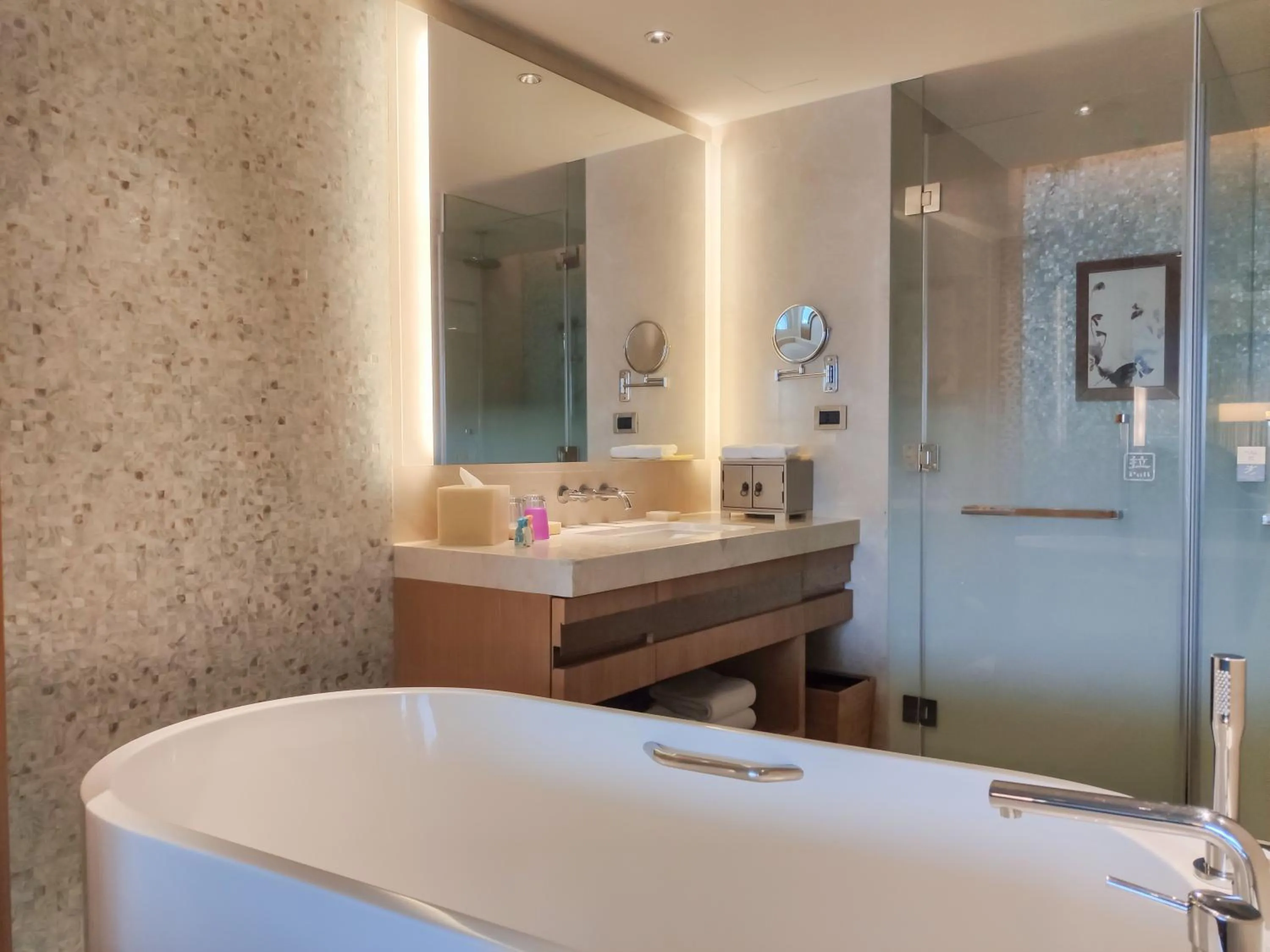 Bathroom in JW Marriott Hotel Sanya Dadonghai Bay