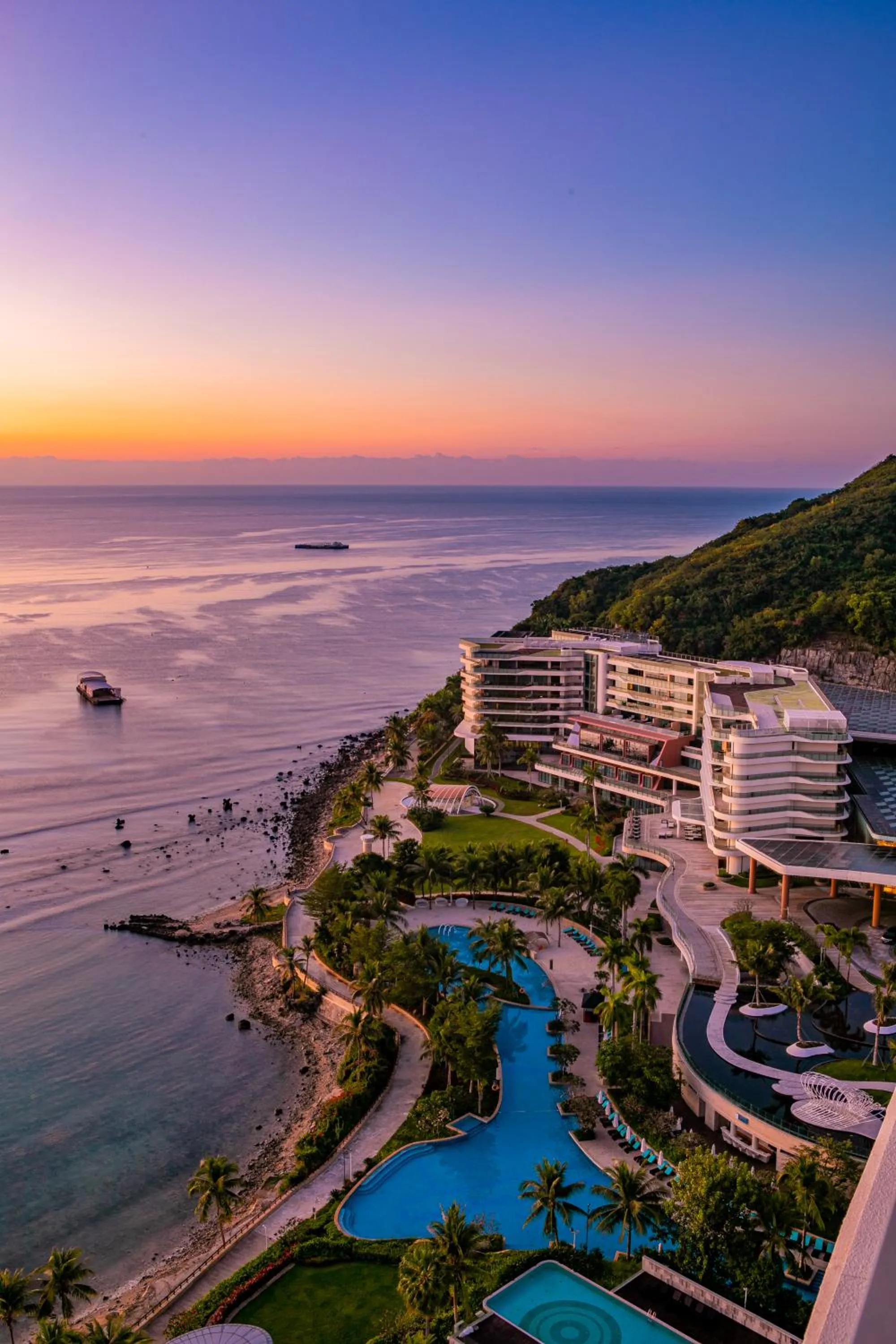 Property building in JW Marriott Hotel Sanya Dadonghai Bay