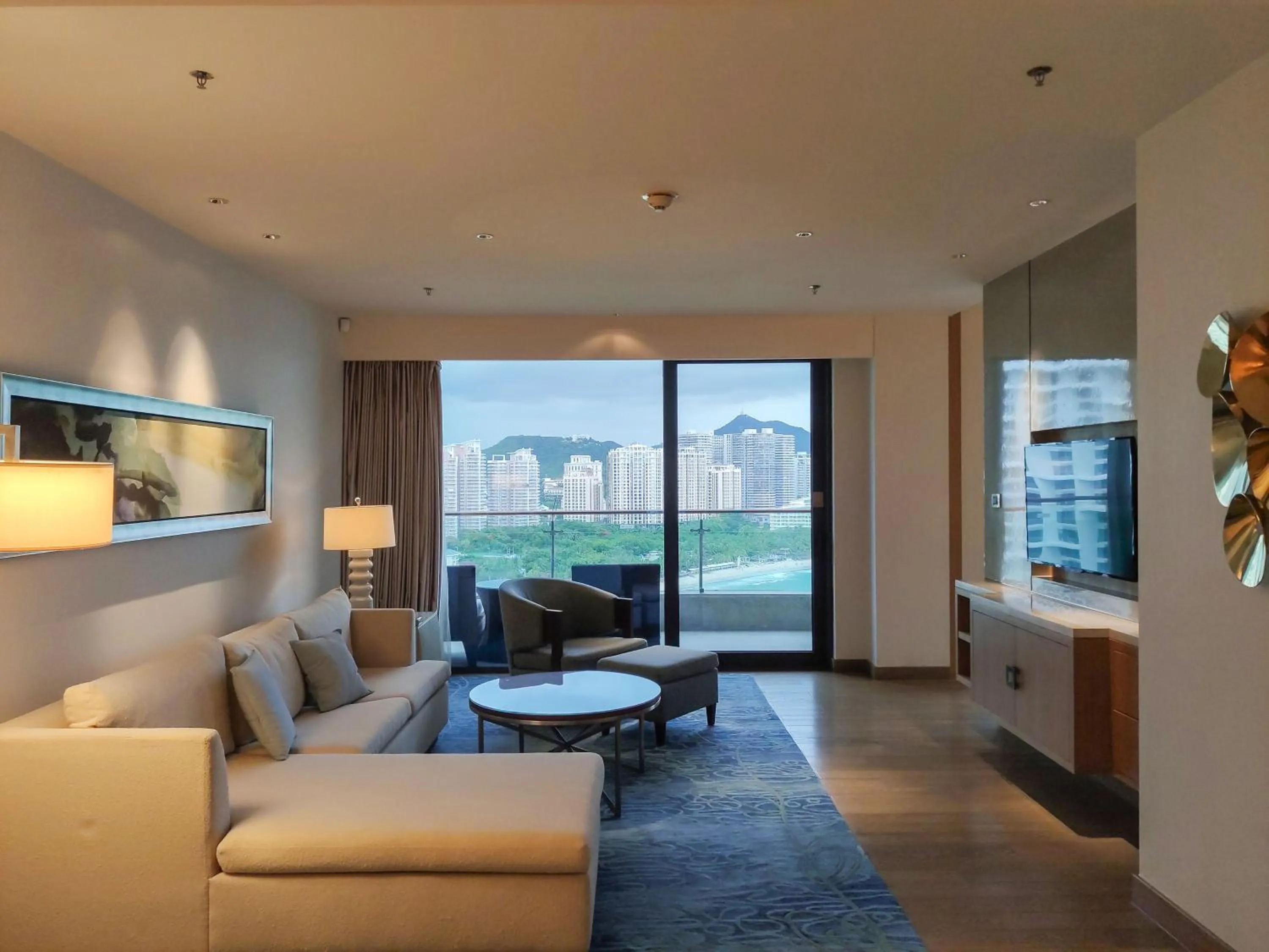 Living room in JW Marriott Hotel Sanya Dadonghai Bay